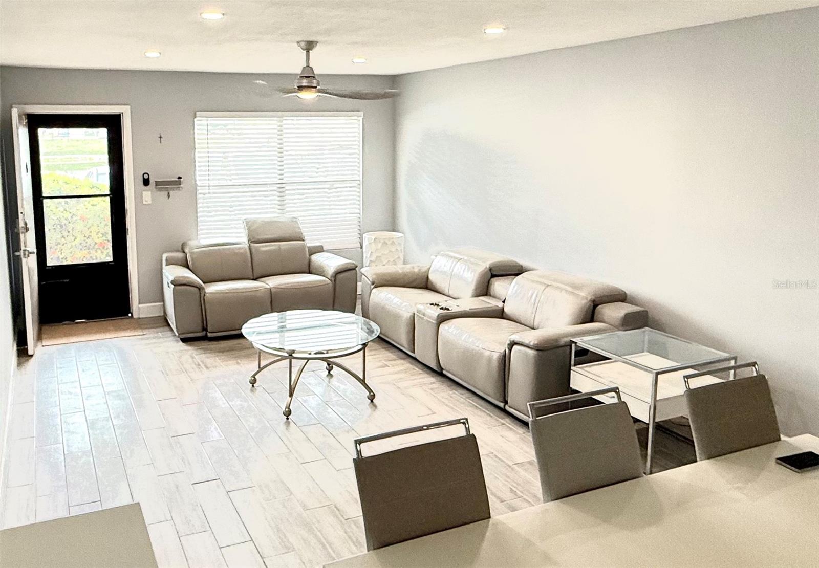Image 2 of 21 For 6400 46th Avenue N 113
