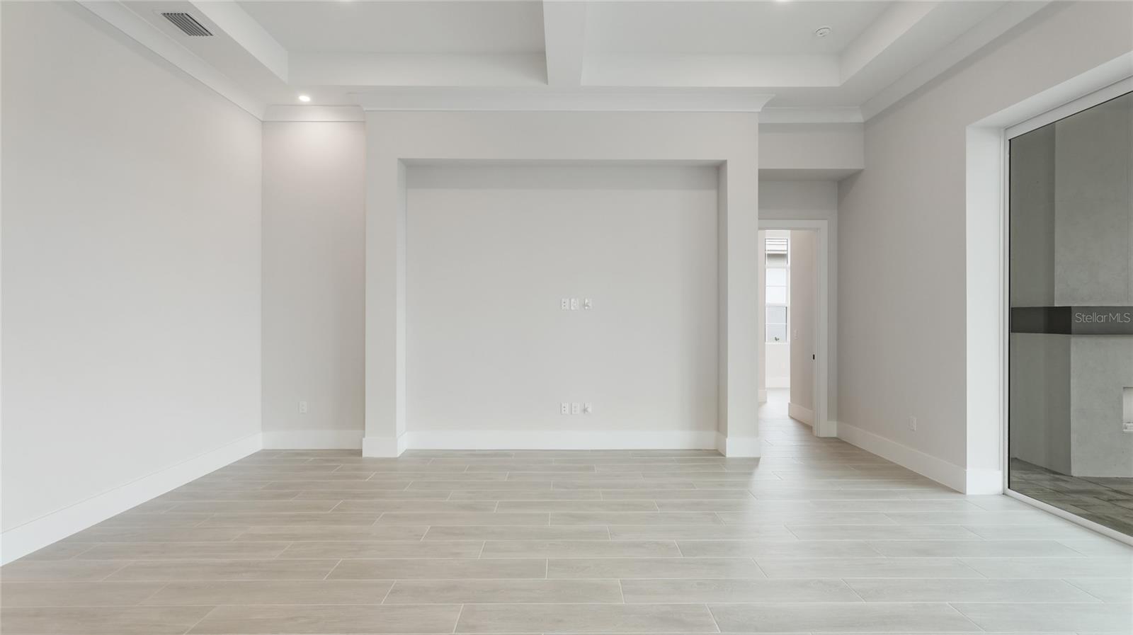 Image 15 of 46 For 8376 Sea Glass Court