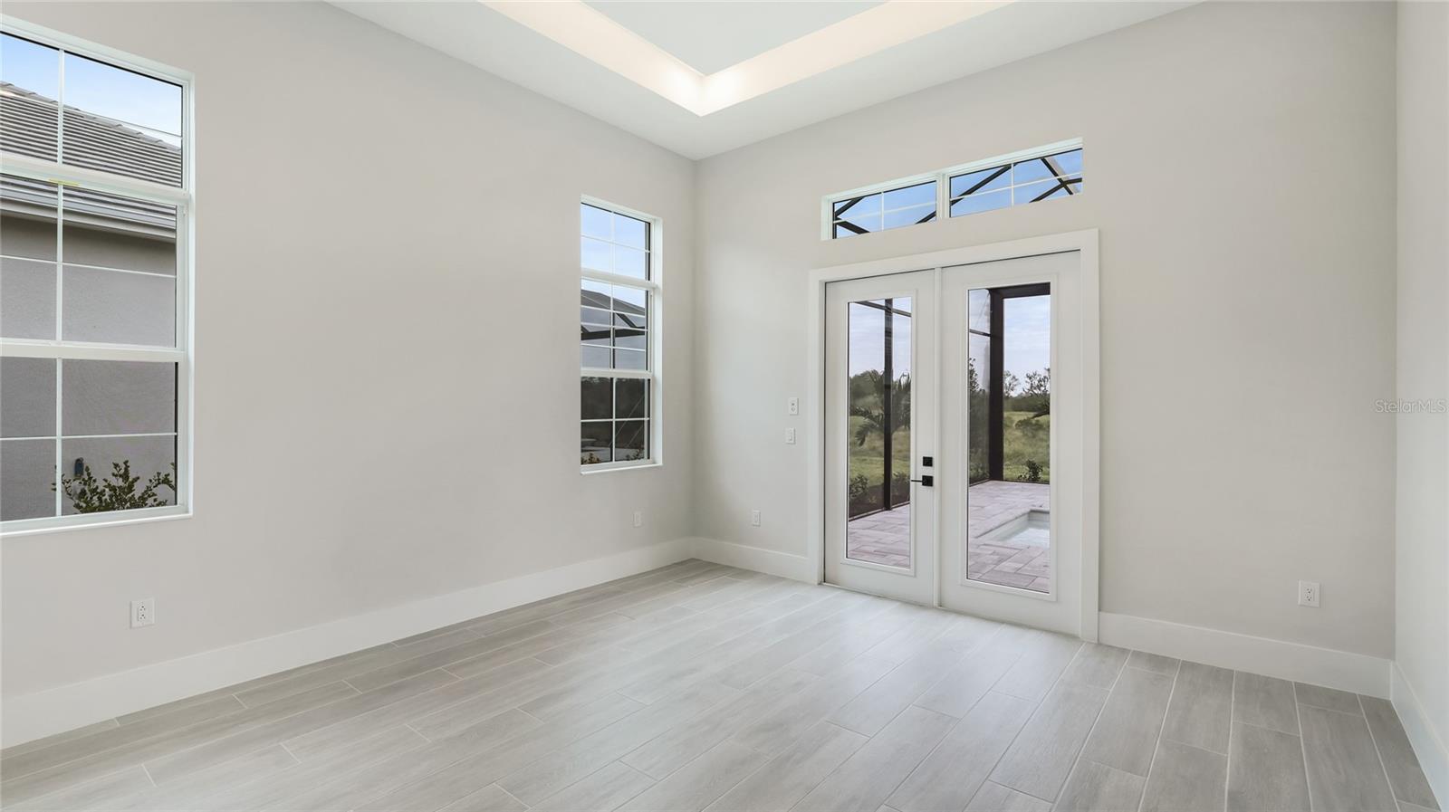 Image 17 of 46 For 8376 Sea Glass Court