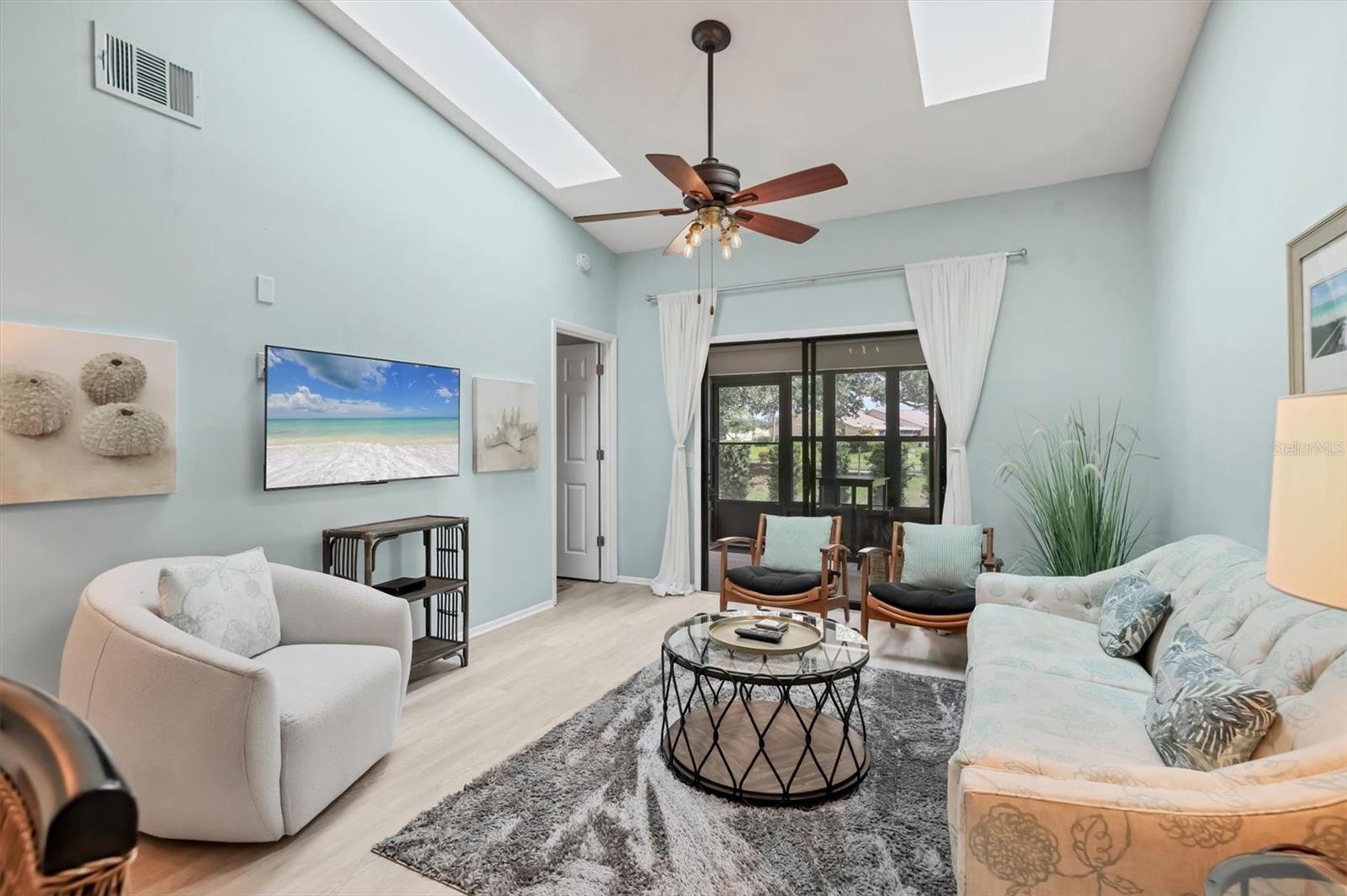 Image 5 of 62 For 2906 63rd Street W 206