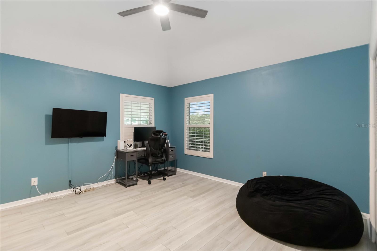 Image 25 of 33 For 4629 Whirlaway Drive B
