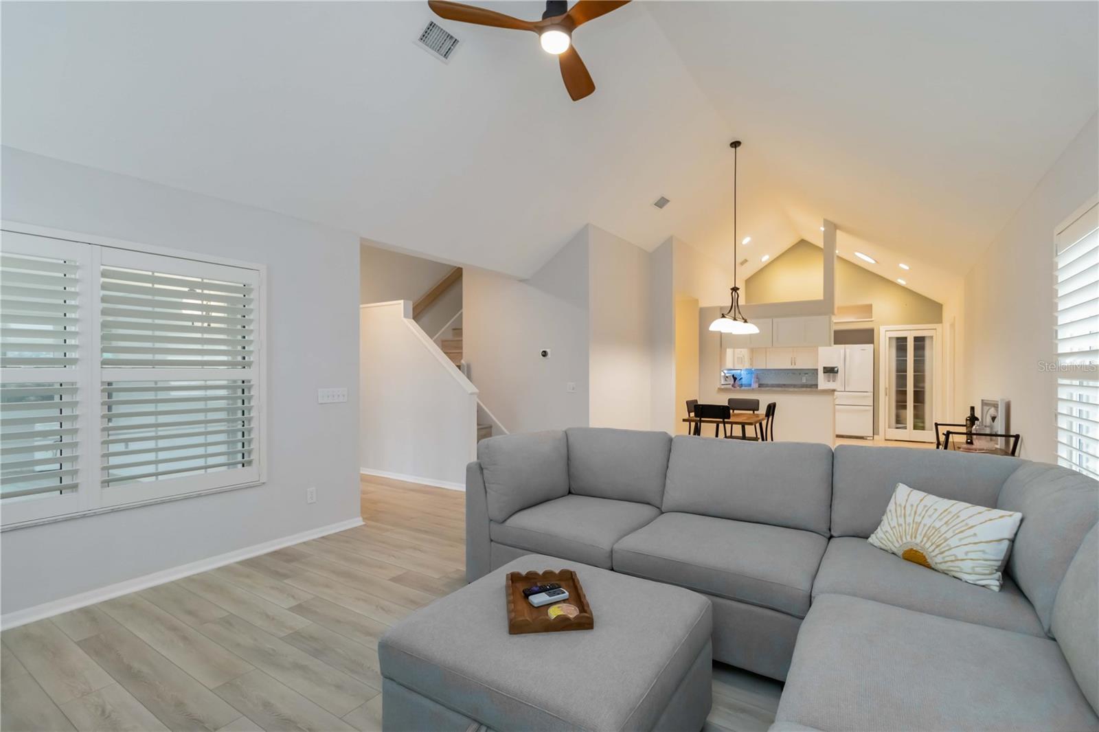 Image 8 of 33 For 4629 Whirlaway Drive B