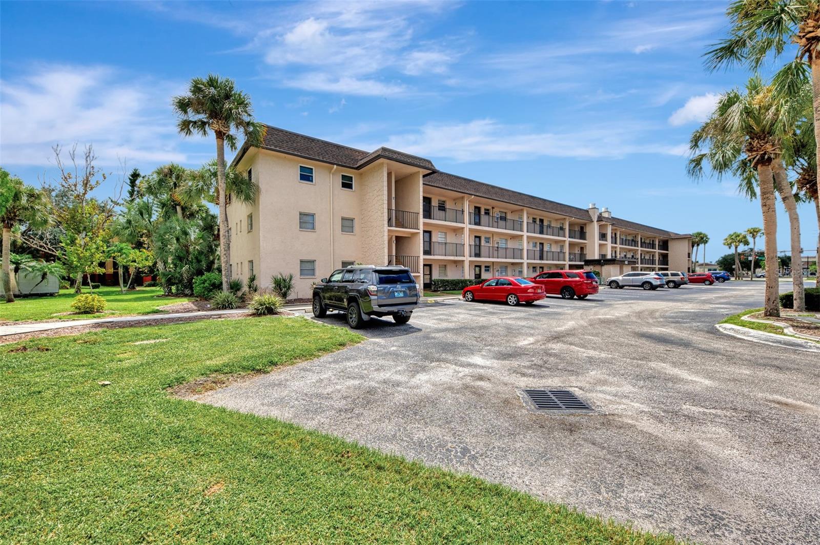 Image 2 of 40 For 102 Capri Isles Boulevard 206