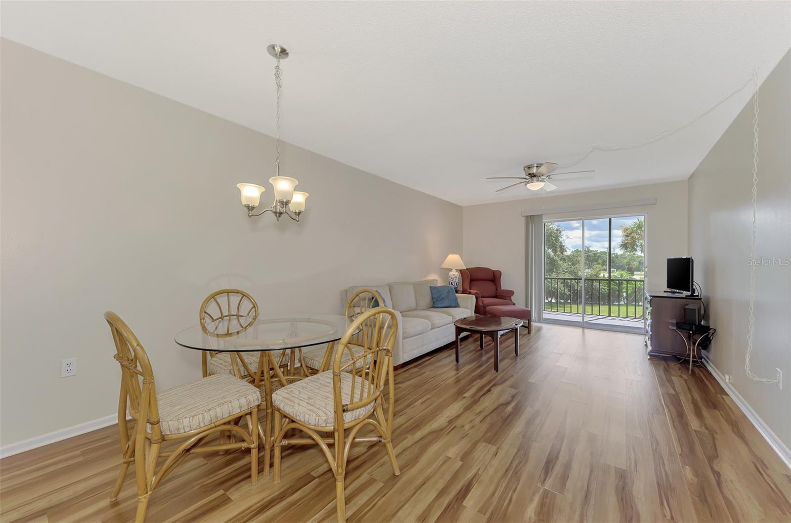 Image 8 of 40 For 102 Capri Isles Boulevard 206