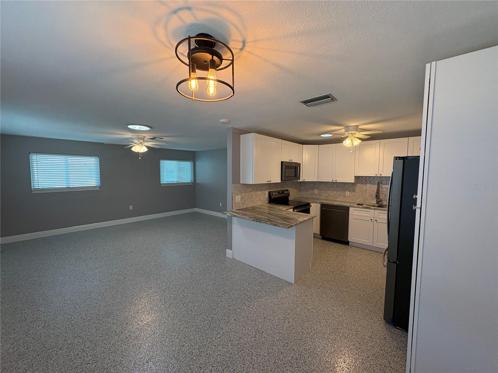 Image 6 of 27 For 4515 103rd Street Court W
