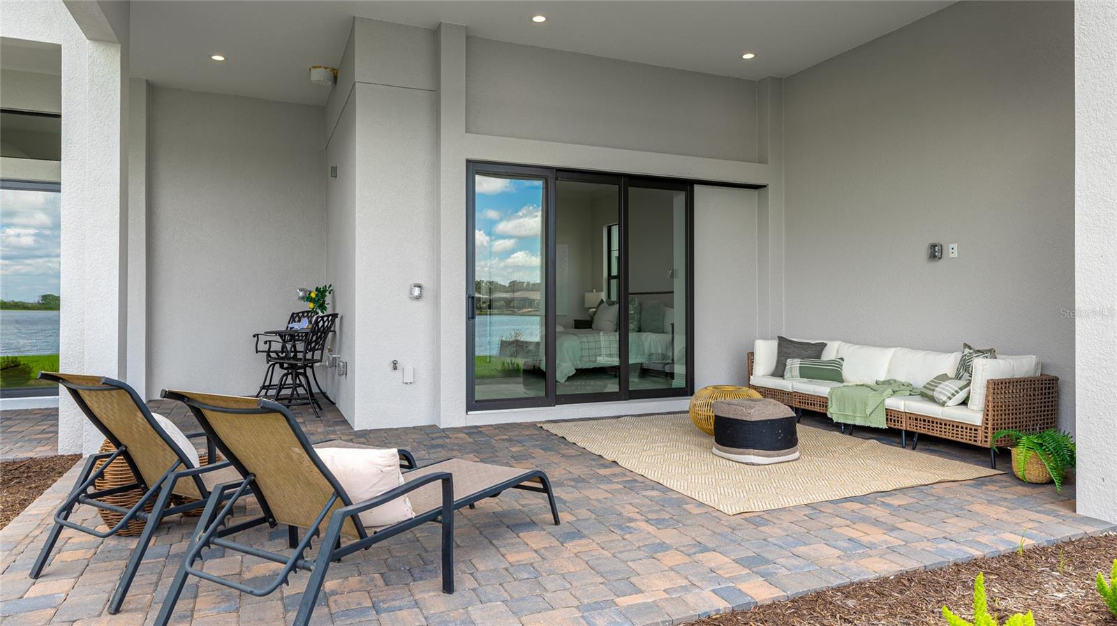 Image 46 of 76 For 1504 Corfu Place