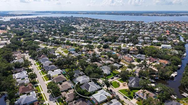 Image 2 of 54 For 4612 4th Avenue E
