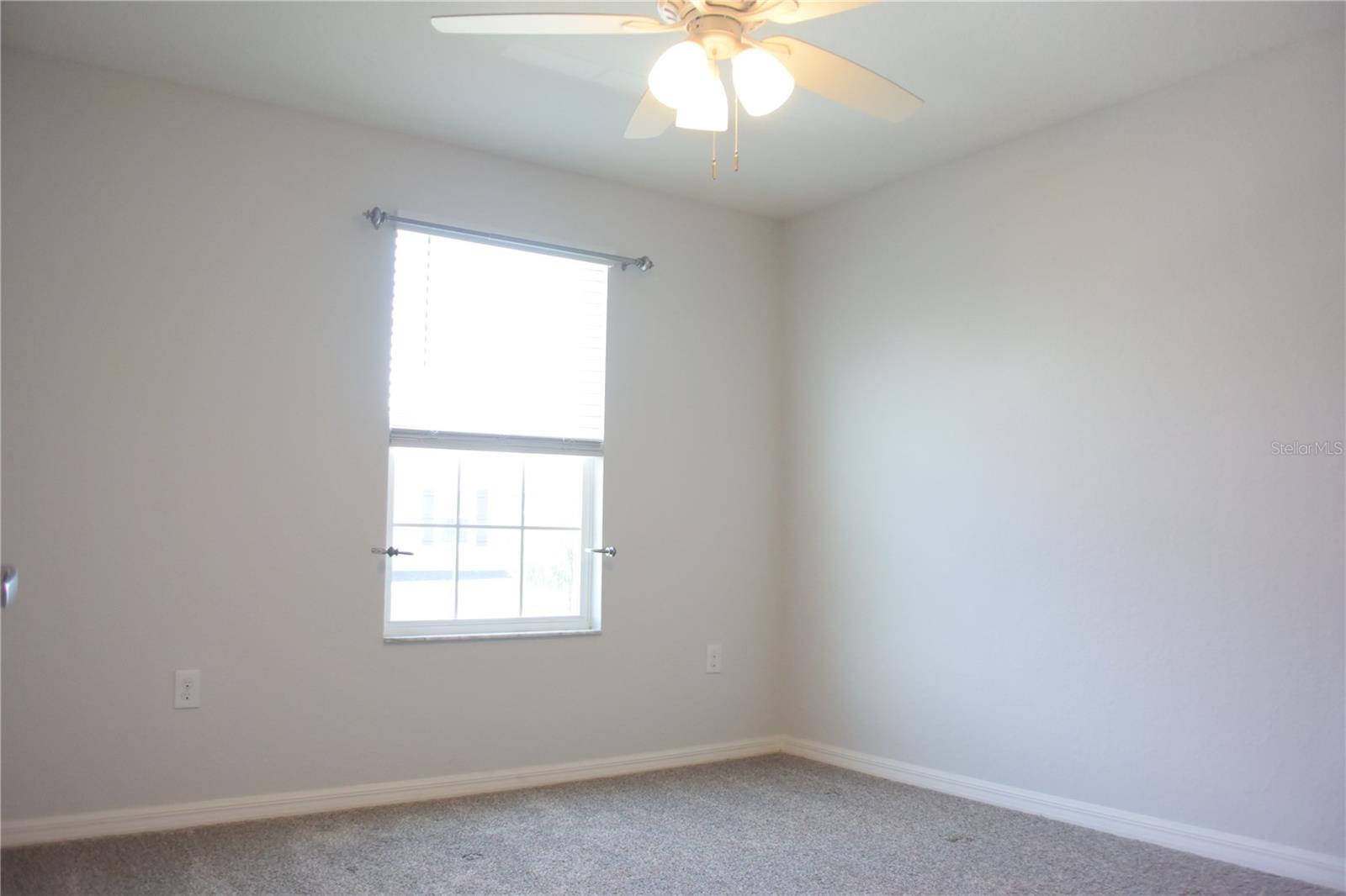 Image 17 of 39 For 1213 Grantham Drive