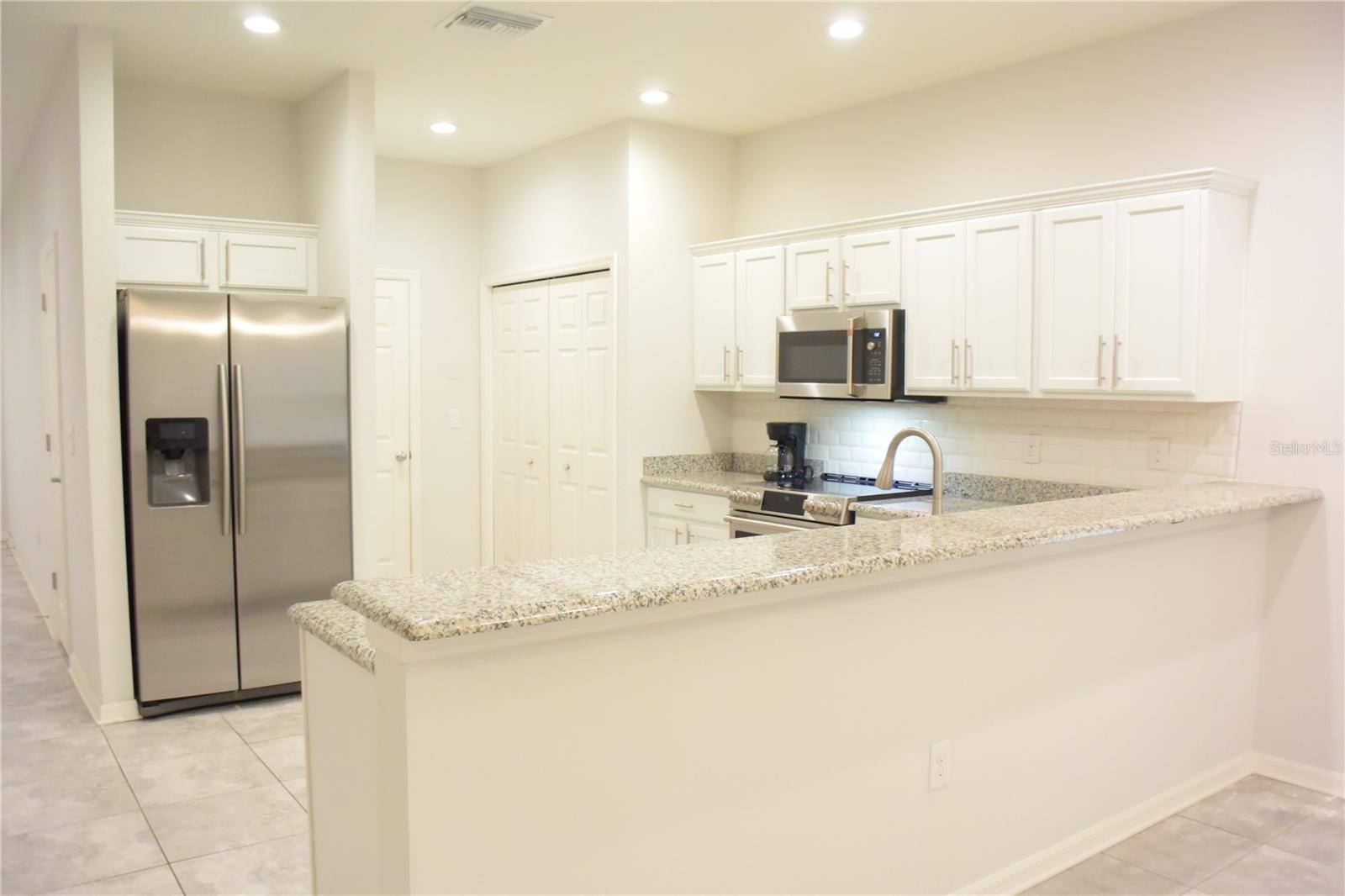 Image 5 of 39 For 1213 Grantham Drive