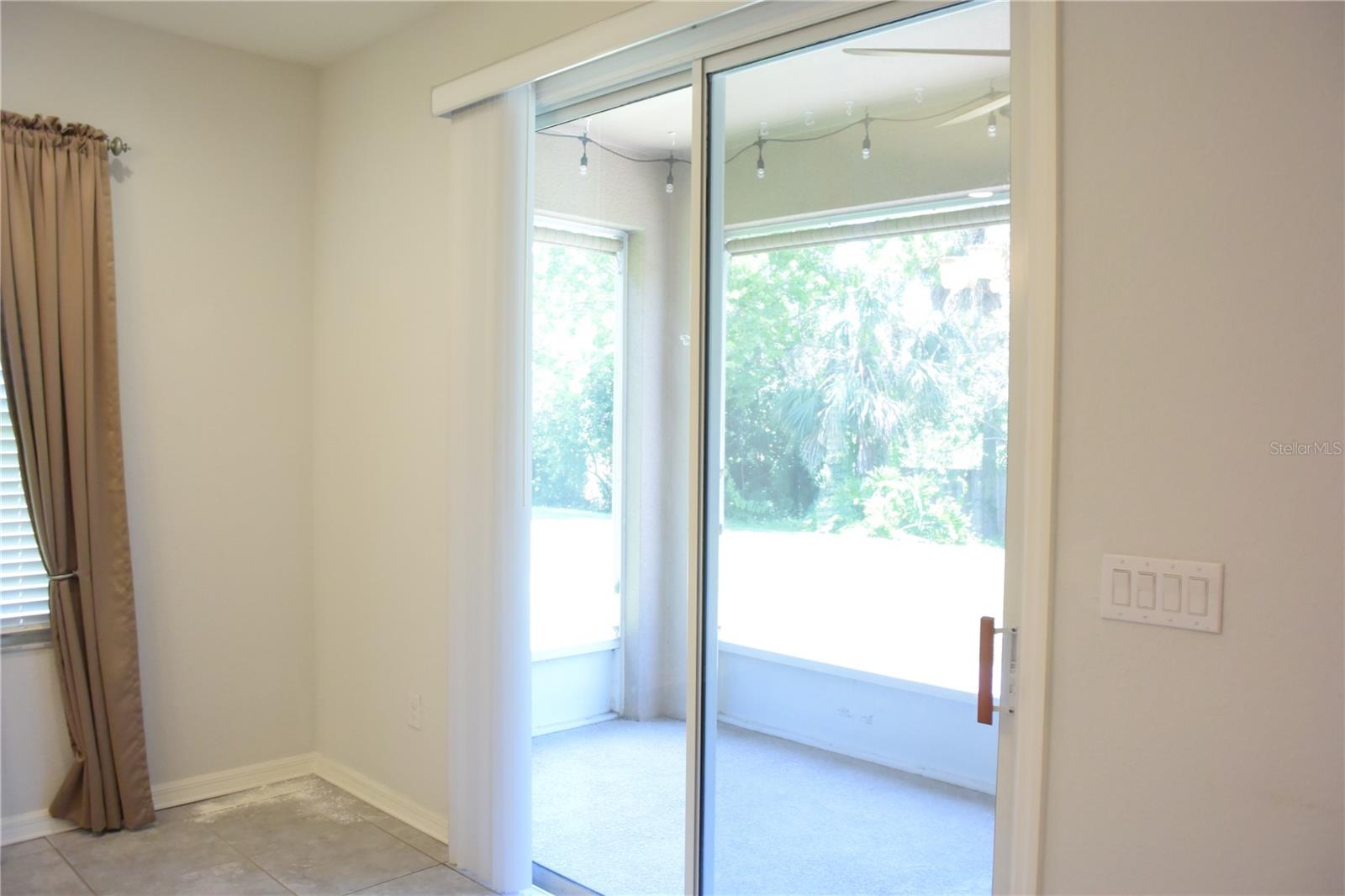Image 7 of 39 For 1213 Grantham Drive