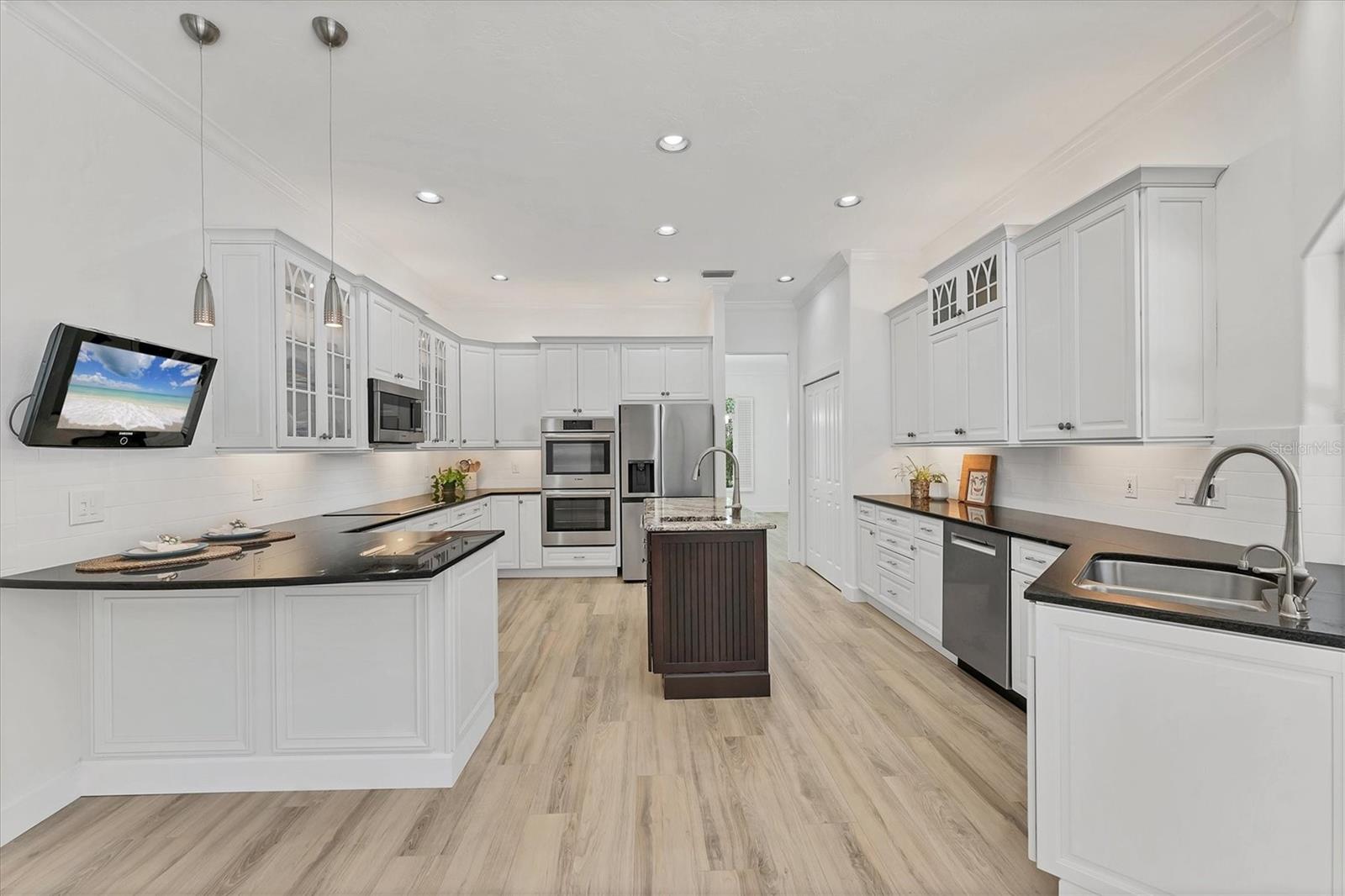 Image 13 of 64 For 2914 Dick Wilson Drive