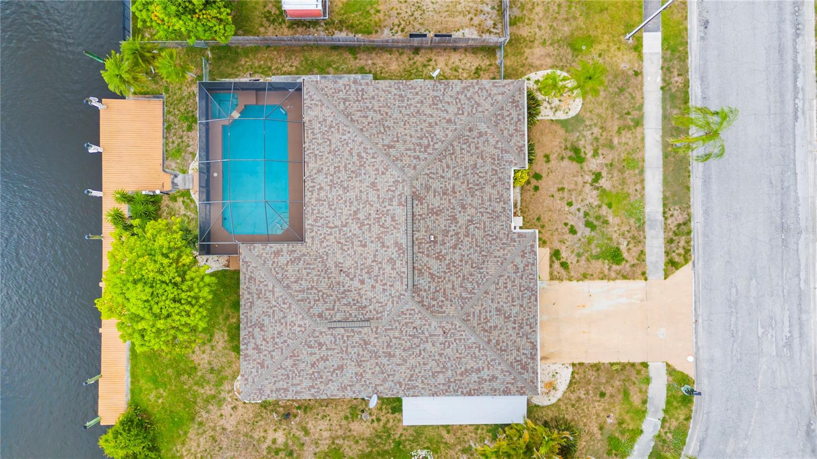 Image 10 of 46 For 1719 Bluewater Terrace