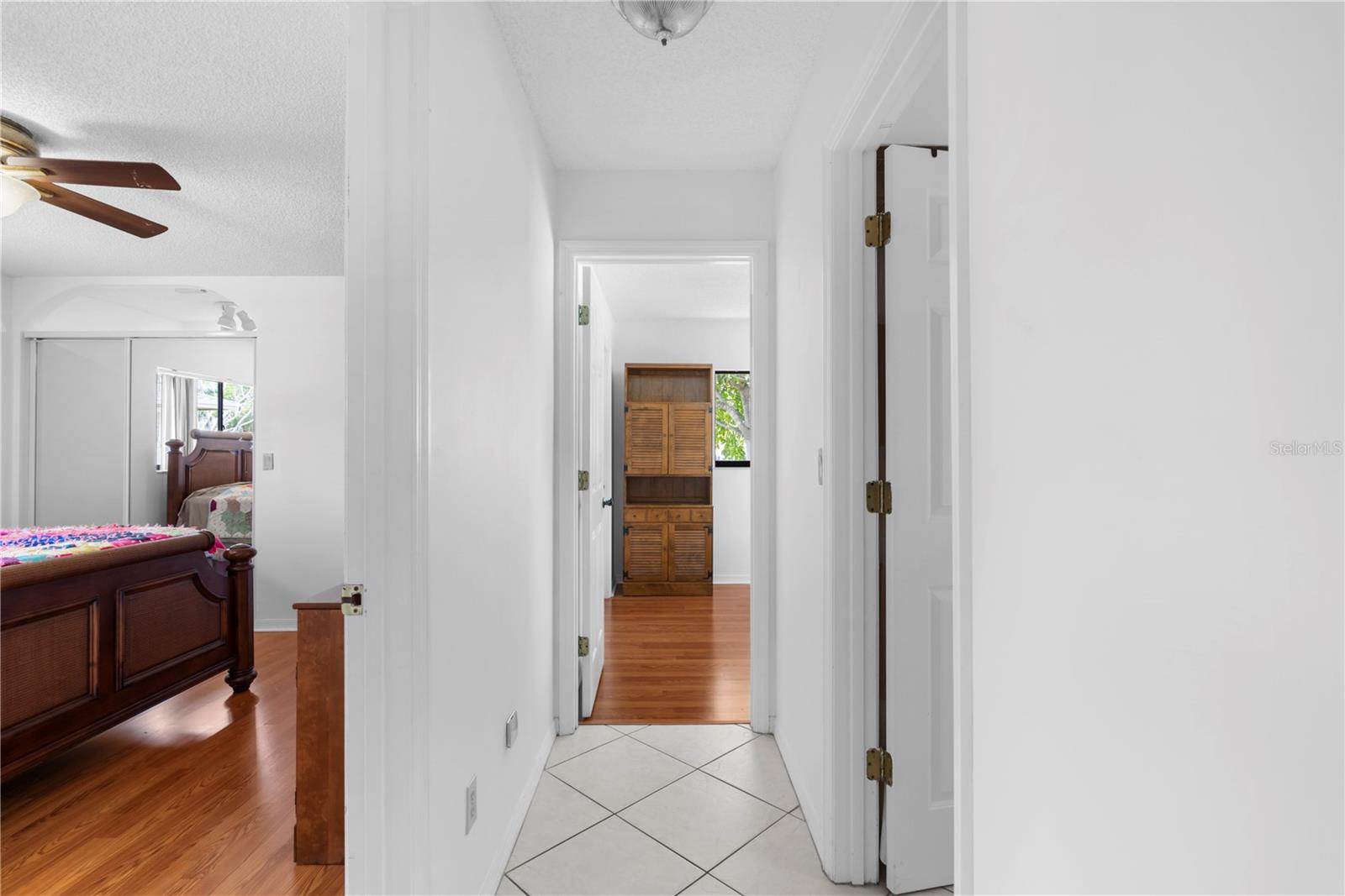 Image 32 of 46 For 1719 Bluewater Terrace