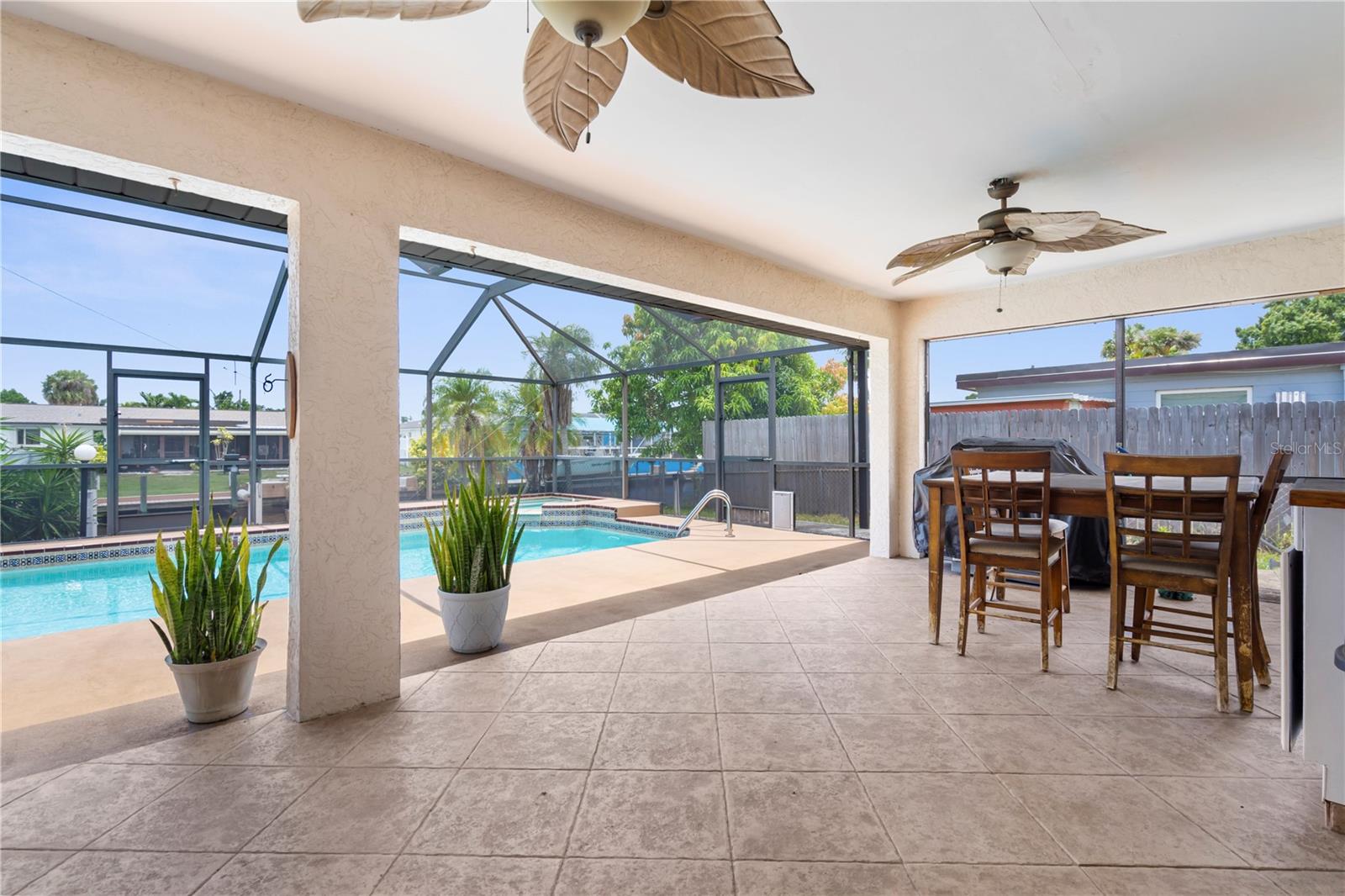 Image 7 of 46 For 1719 Bluewater Terrace