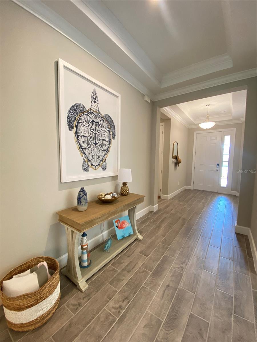 Image 4 of 47 For 4520 Crestpoint Way