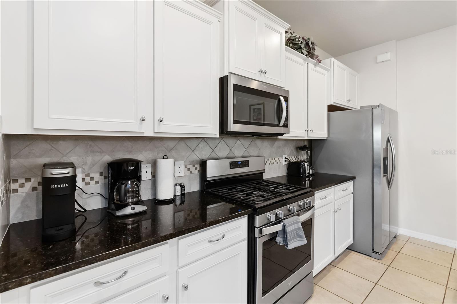 Image 11 of 50 For 5545 Misty Oak Cir