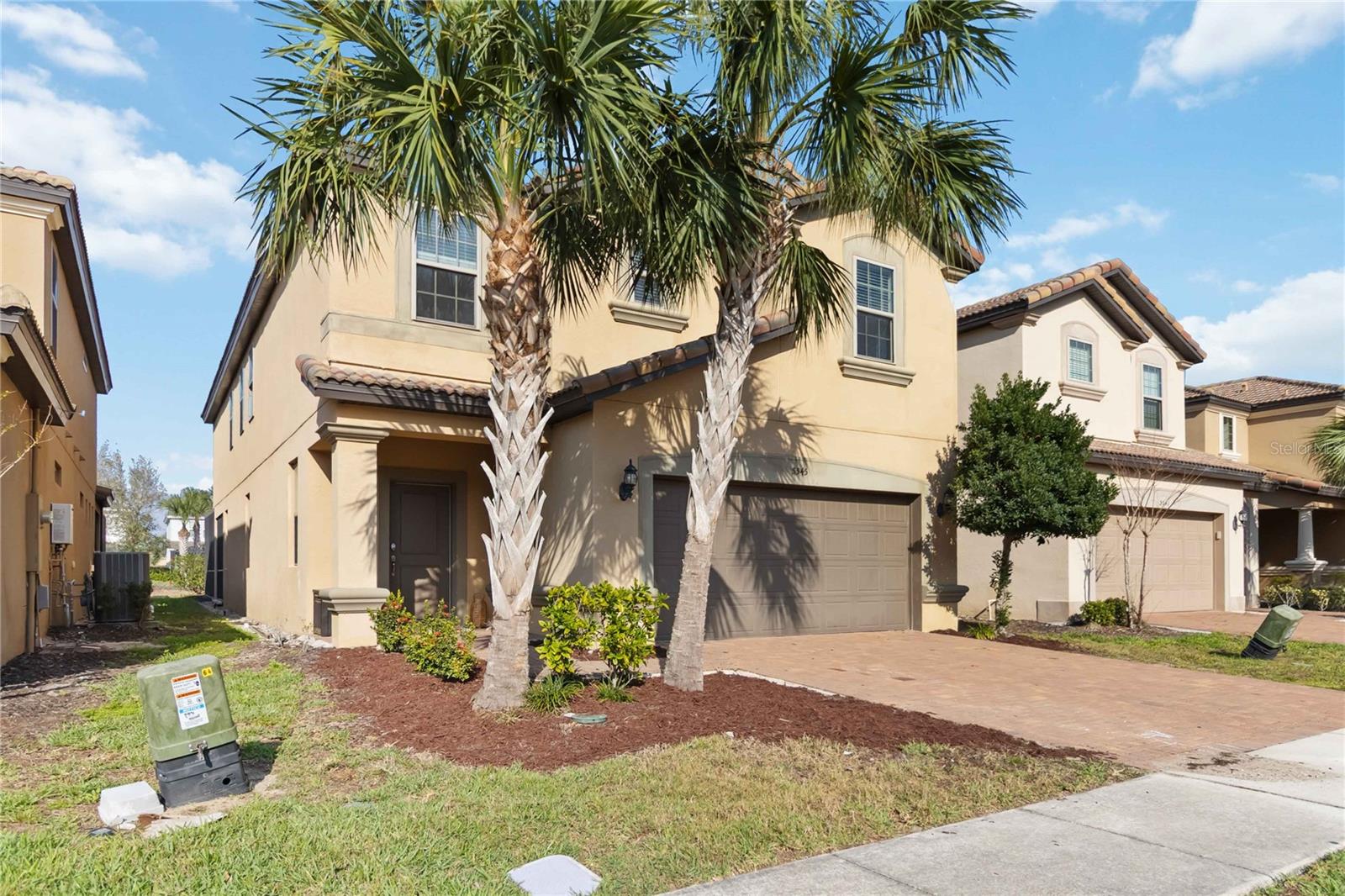 Image 2 of 50 For 5545 Misty Oak Cir