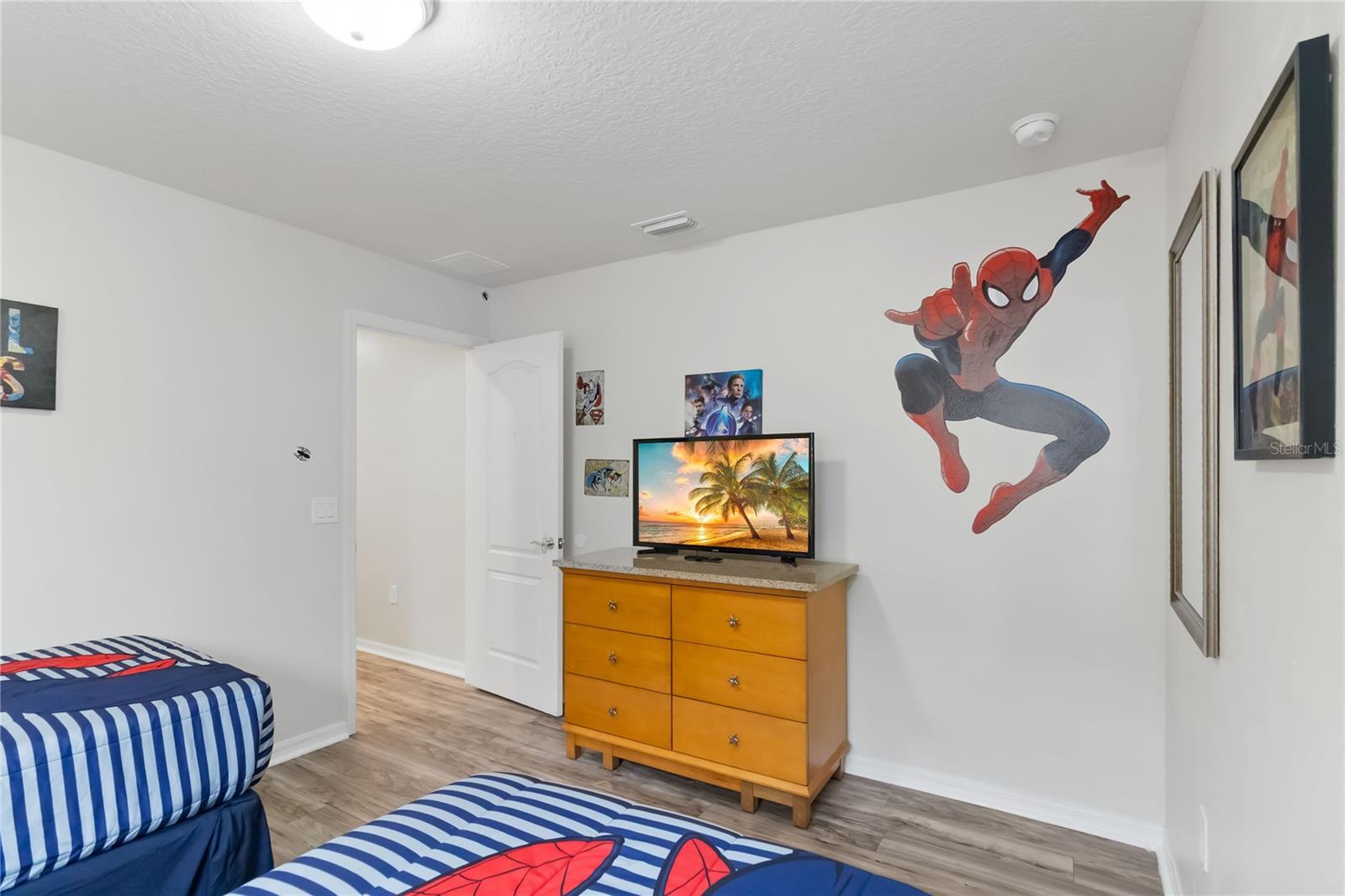 Image 31 of 50 For 5545 Misty Oak Cir