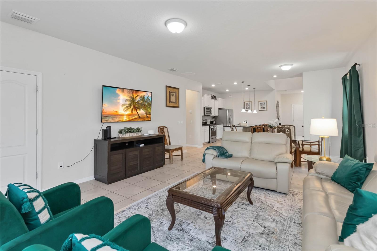 Image 8 of 50 For 5545 Misty Oak Cir