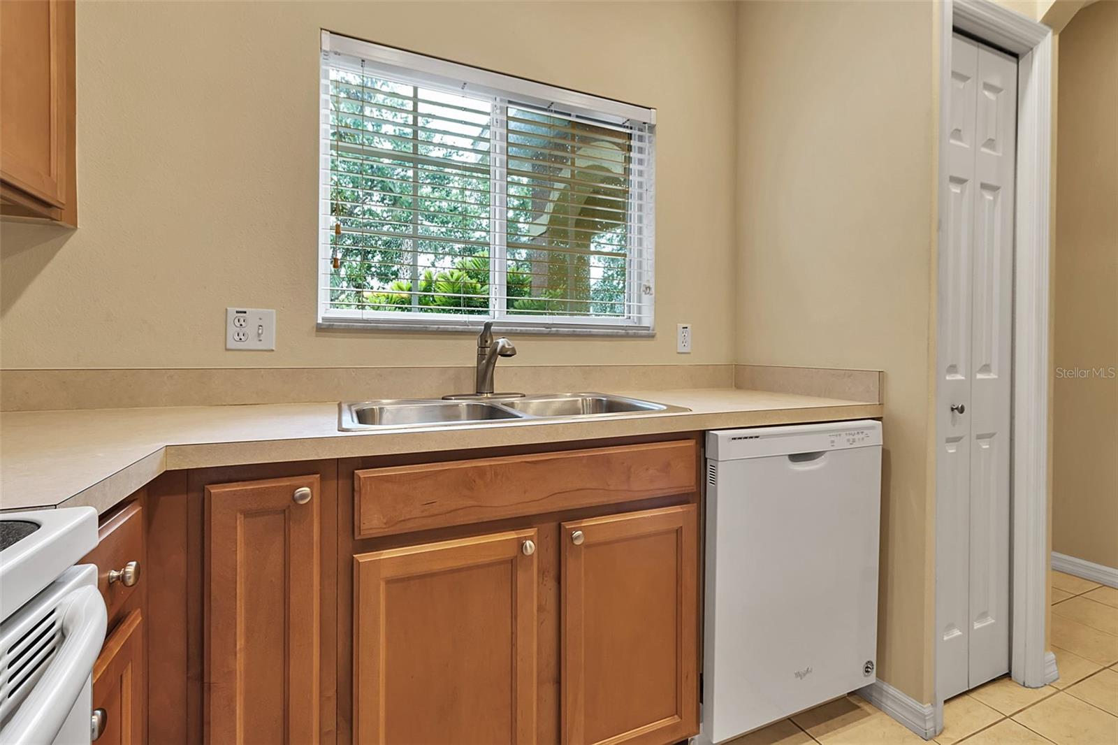 Image 10 of 45 For 3707 45th Terrace W 104