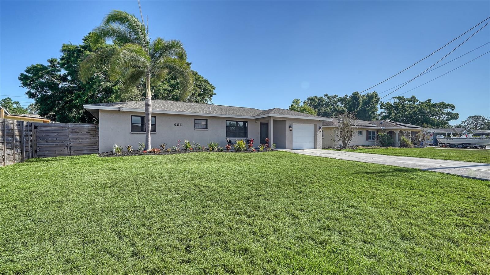 Image 3 of 33 For 4611 Spahn Street
