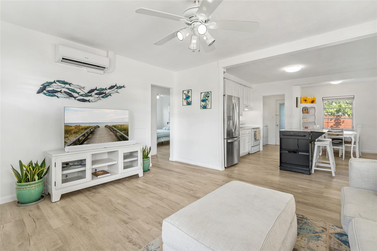 Image 9 of 33 For 4519 Brooksdale Drive