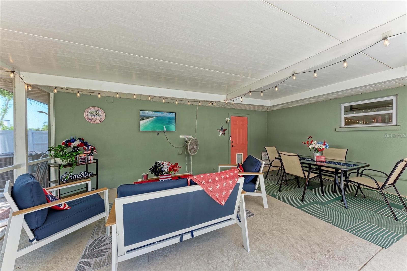 Image 41 of 52 For 4907 18th Avenue W