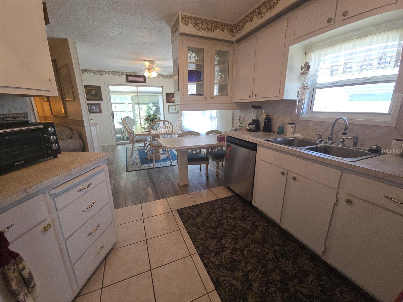 Image 15 of 36 For 4717 3rd St W