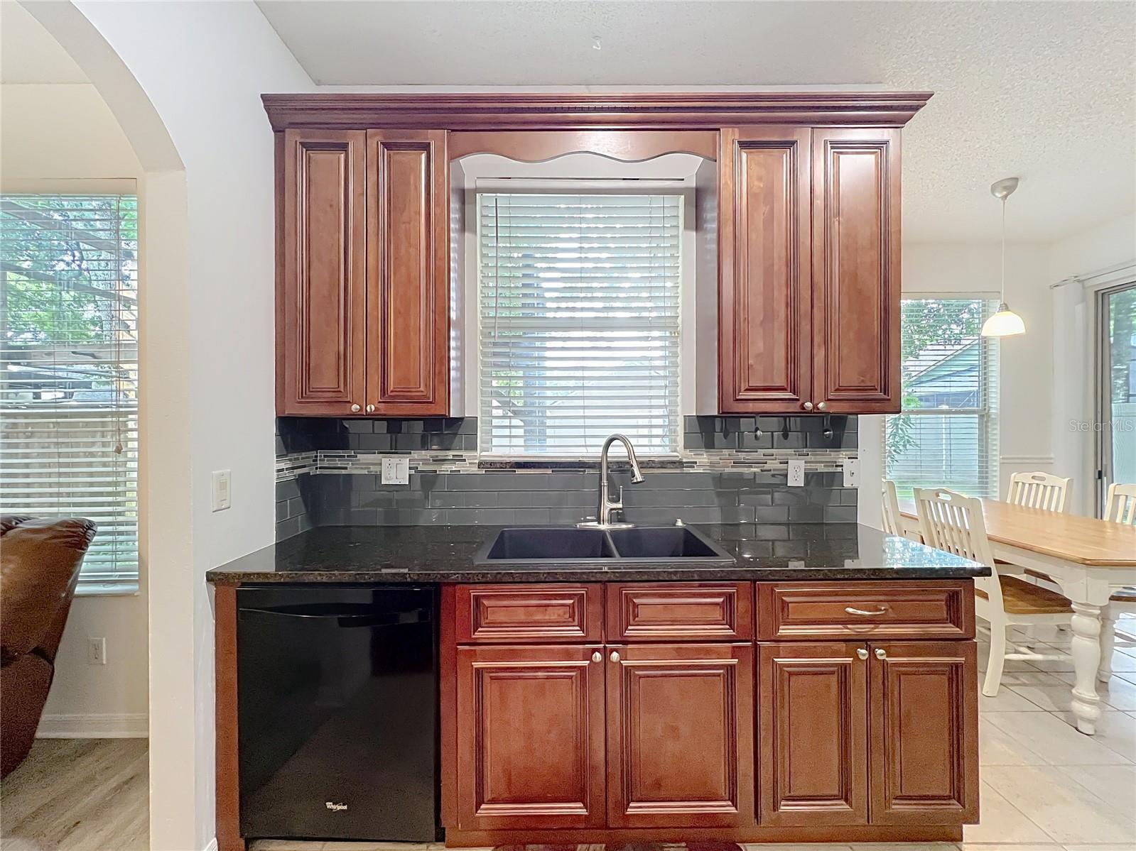 Image 21 of 92 For 9525 Southern Garden Circle