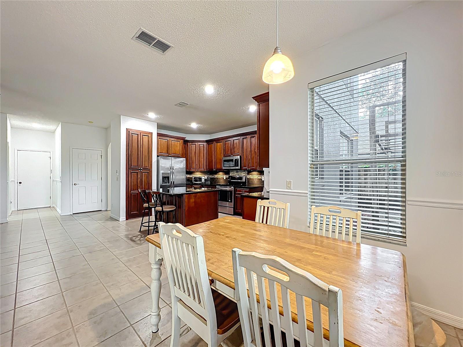 Image 28 of 92 For 9525 Southern Garden Circle