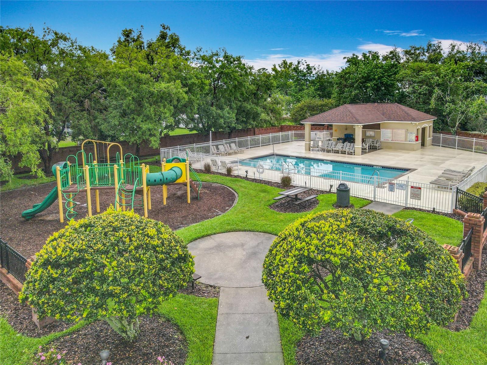 Image 83 of 92 For 9525 Southern Garden Circle