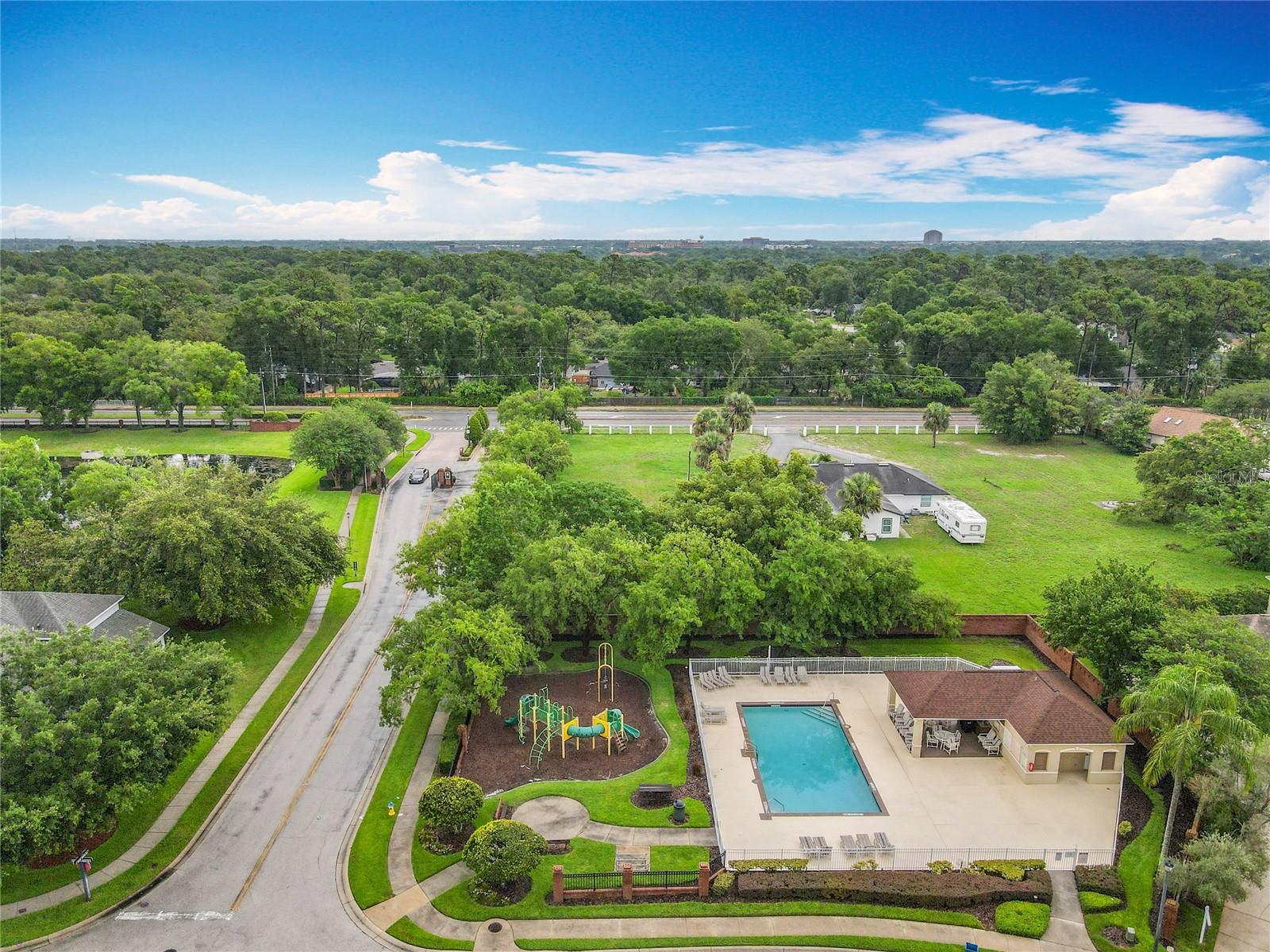 Image 86 of 92 For 9525 Southern Garden Circle