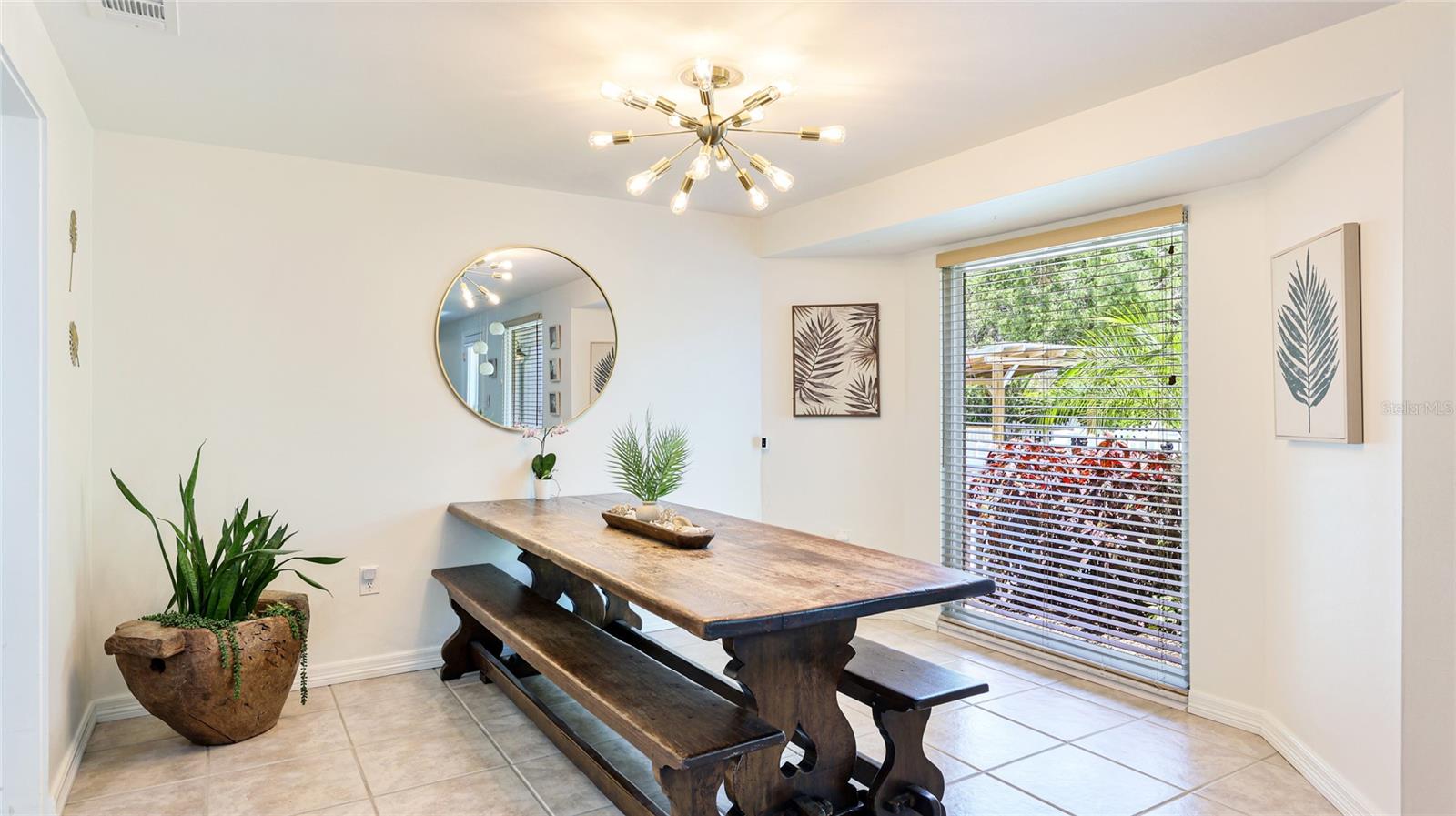 Image 10 of 45 For 5238 Susan Avenue