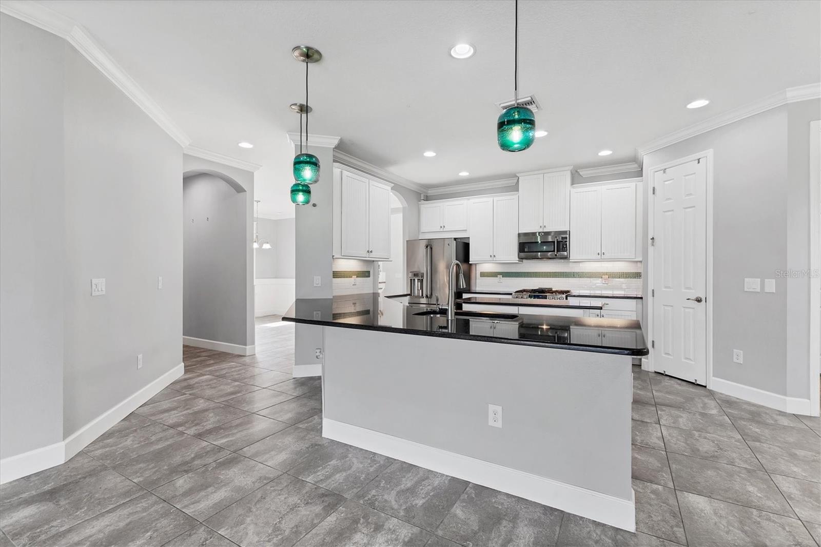 Image 11 of 70 For 6125 Anise Drive