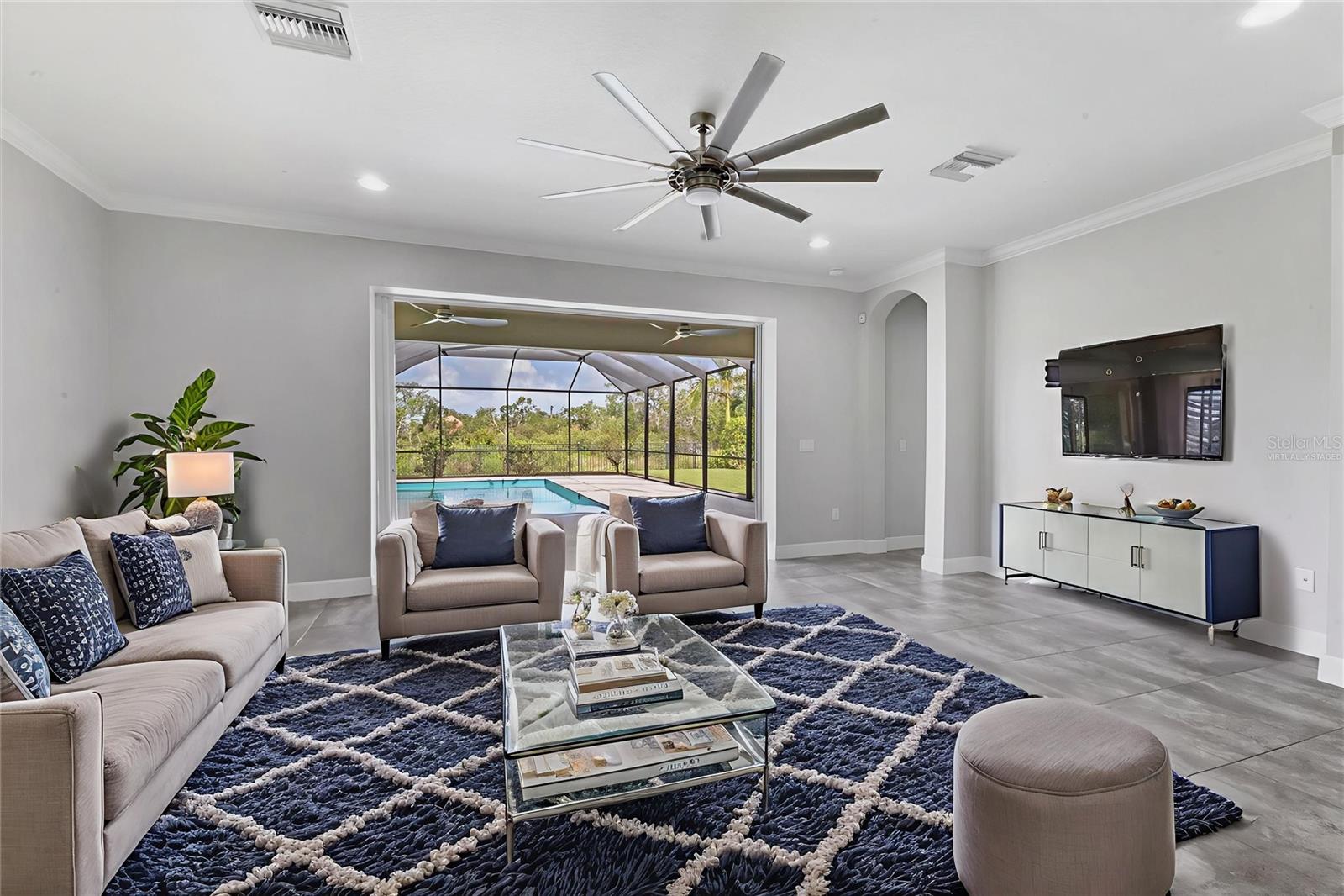 Image 14 of 70 For 6125 Anise Drive