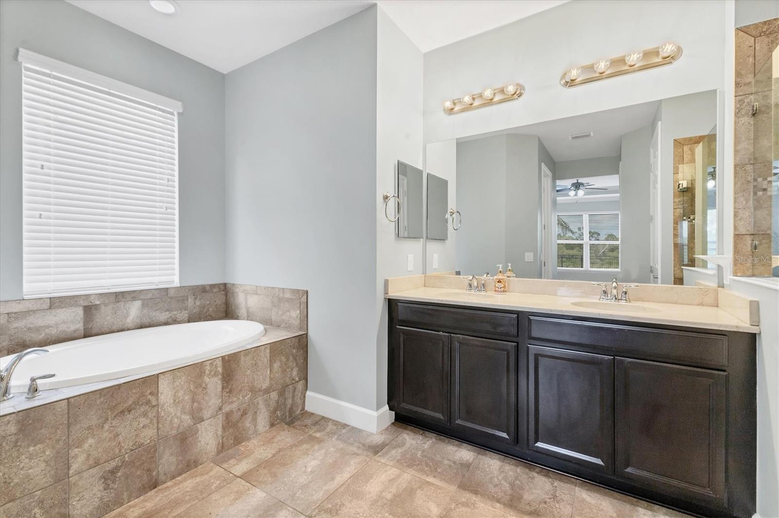 Image 26 of 70 For 6125 Anise Drive