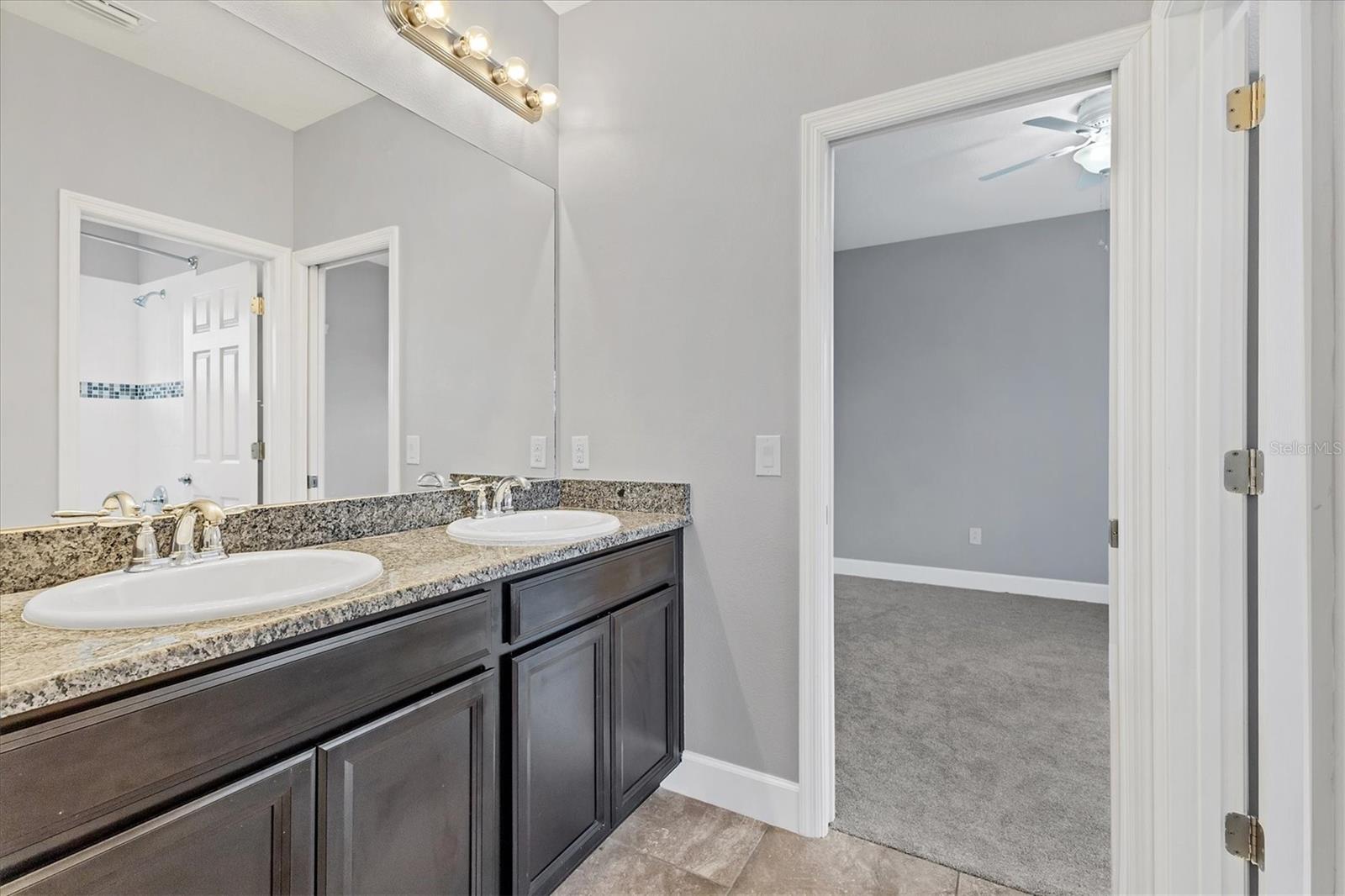 Image 32 of 70 For 6125 Anise Drive