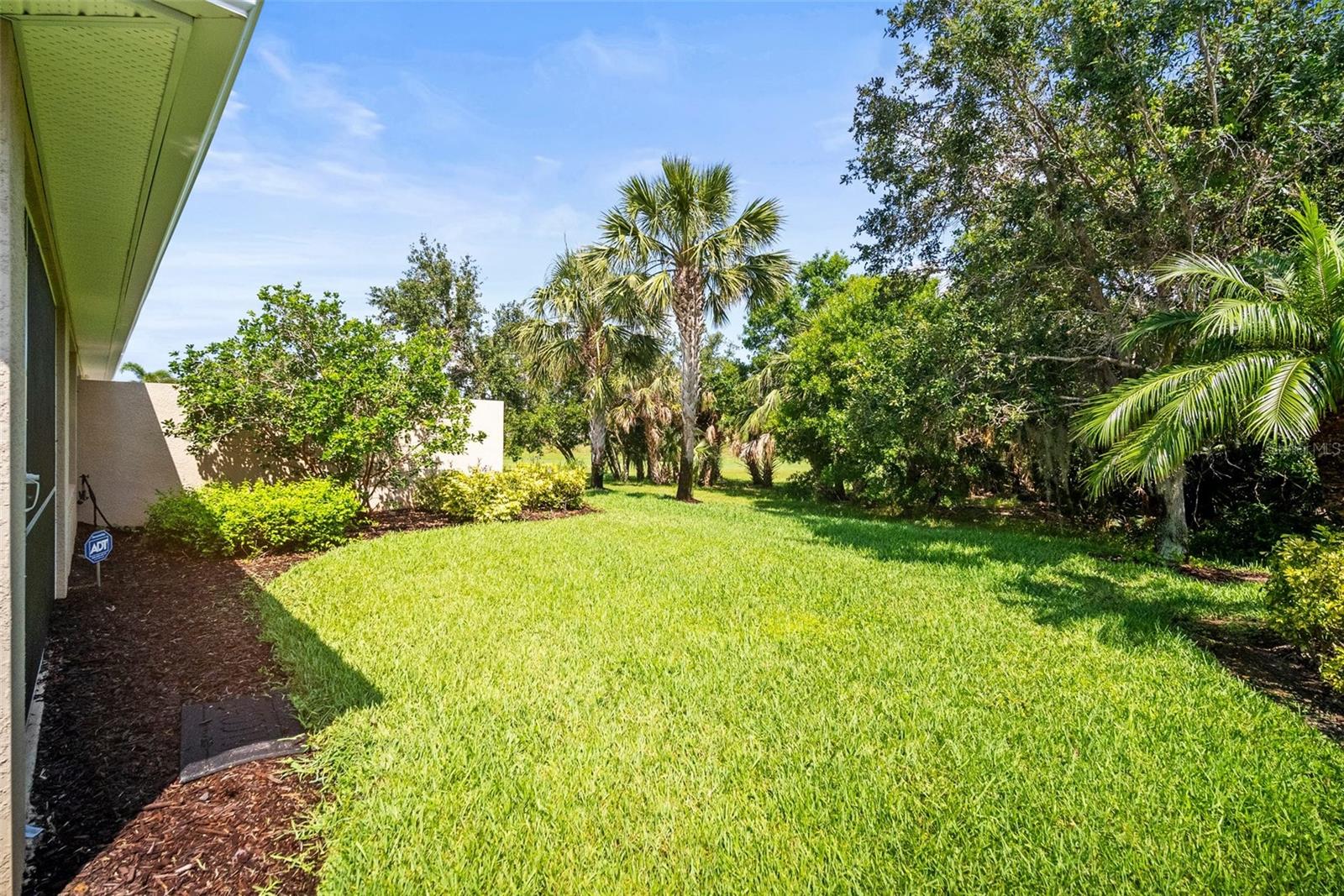 Image 27 of 43 For 5866 Guarino Drive