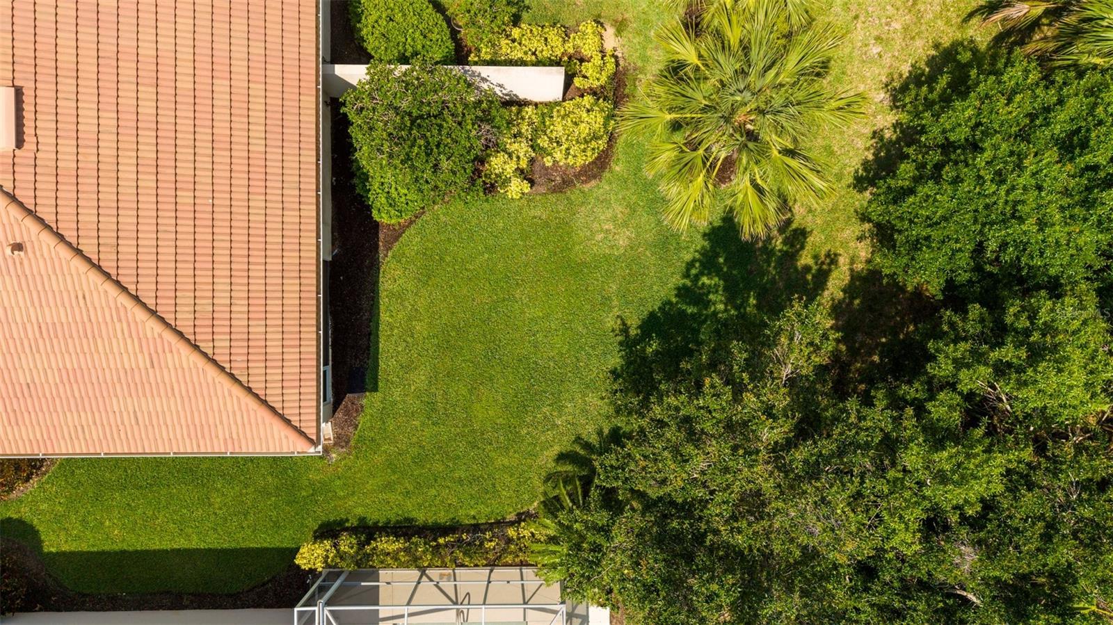 Image 28 of 43 For 5866 Guarino Drive