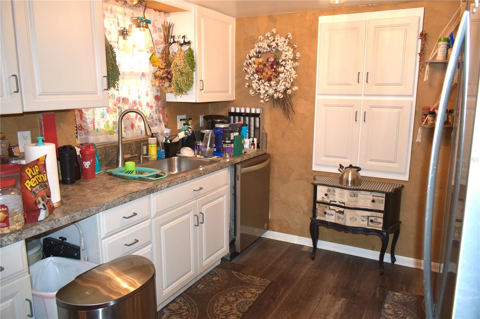 Image 7 of 14 For 1099 6th Avenue Ne
