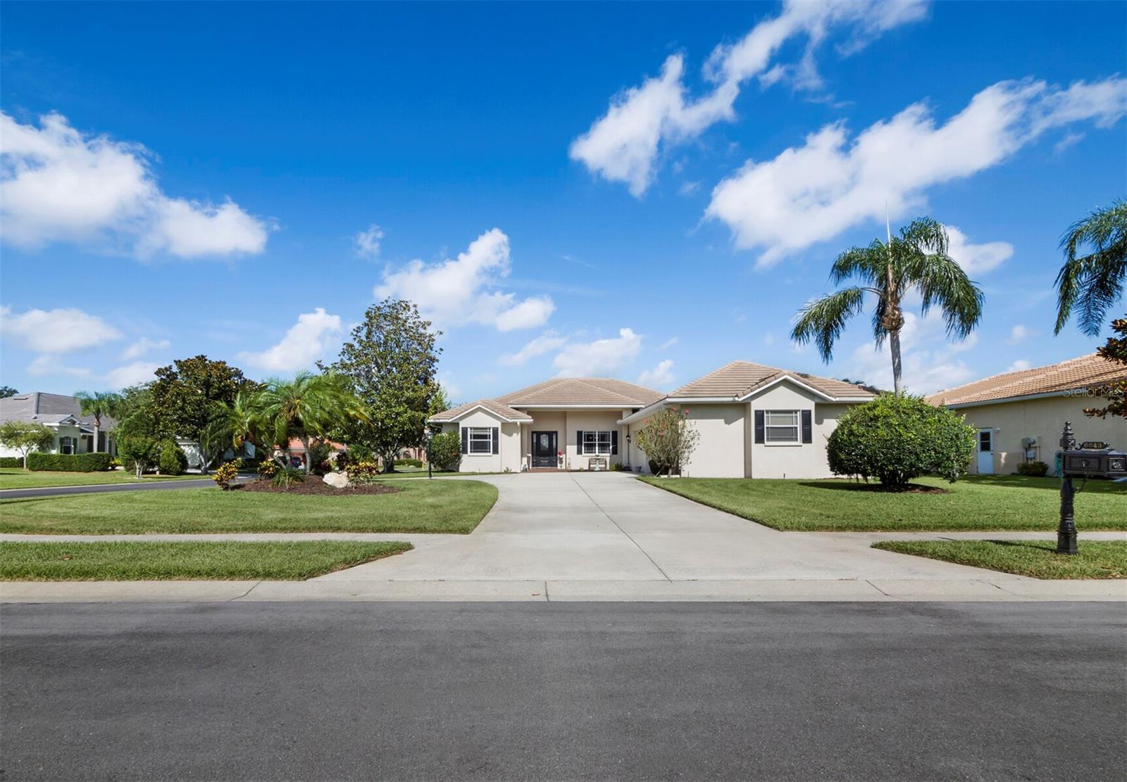 Details for 6643 Butlers Crest Drive, BRADENTON, FL 34203
