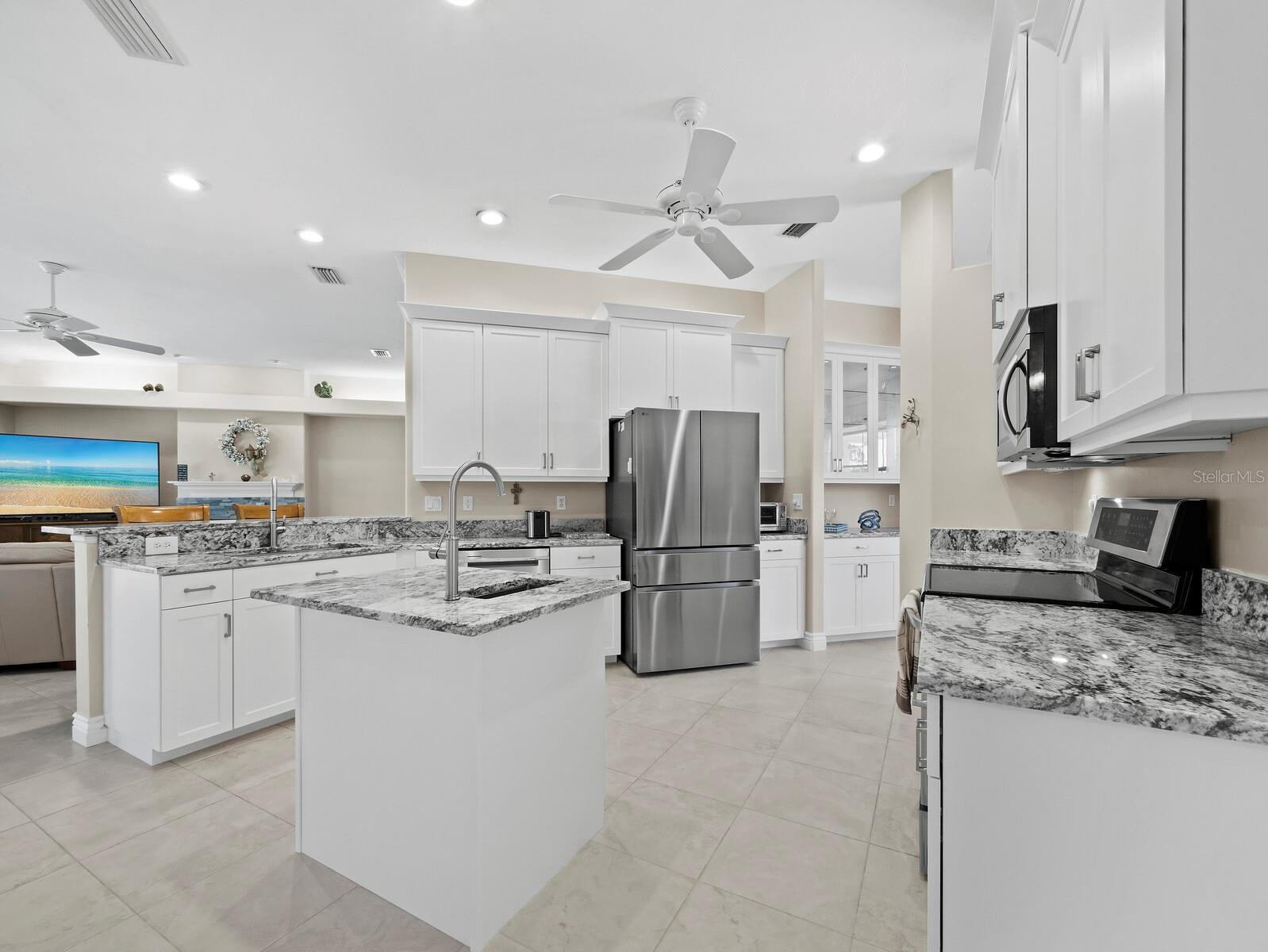 Image 10 of 42 For 6643 Butlers Crest Drive