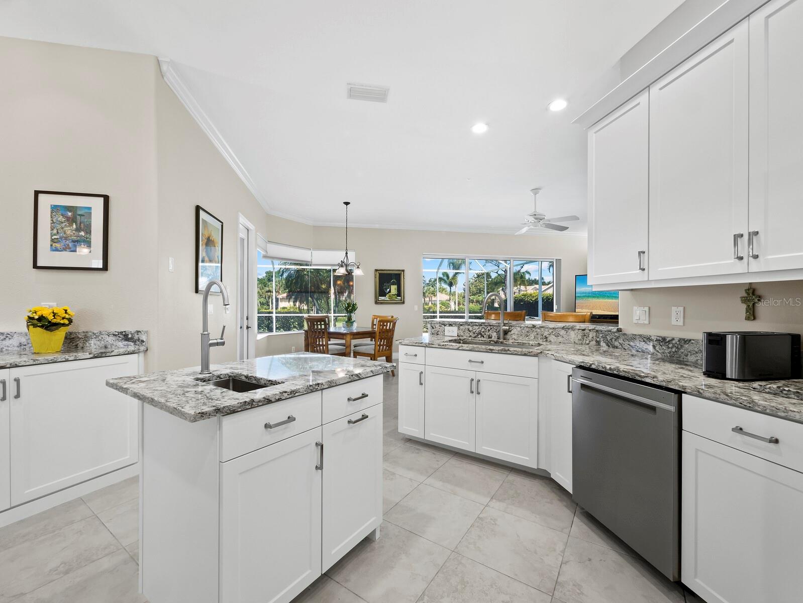 Image 12 of 42 For 6643 Butlers Crest Drive