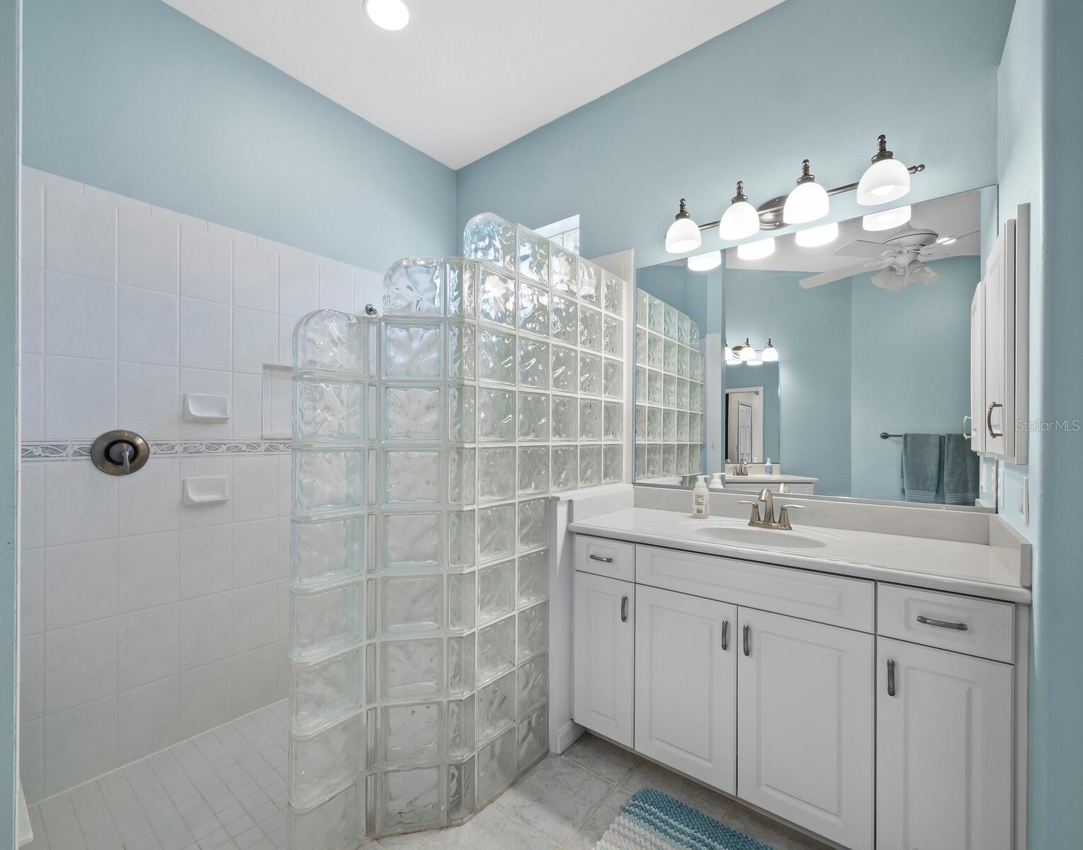 Image 36 of 42 For 6643 Butlers Crest Drive