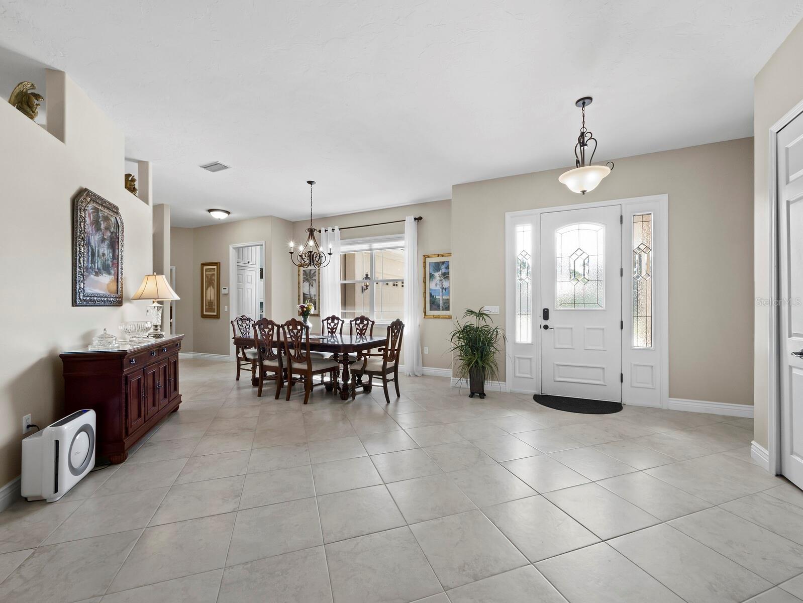 Image 5 of 42 For 6643 Butlers Crest Drive