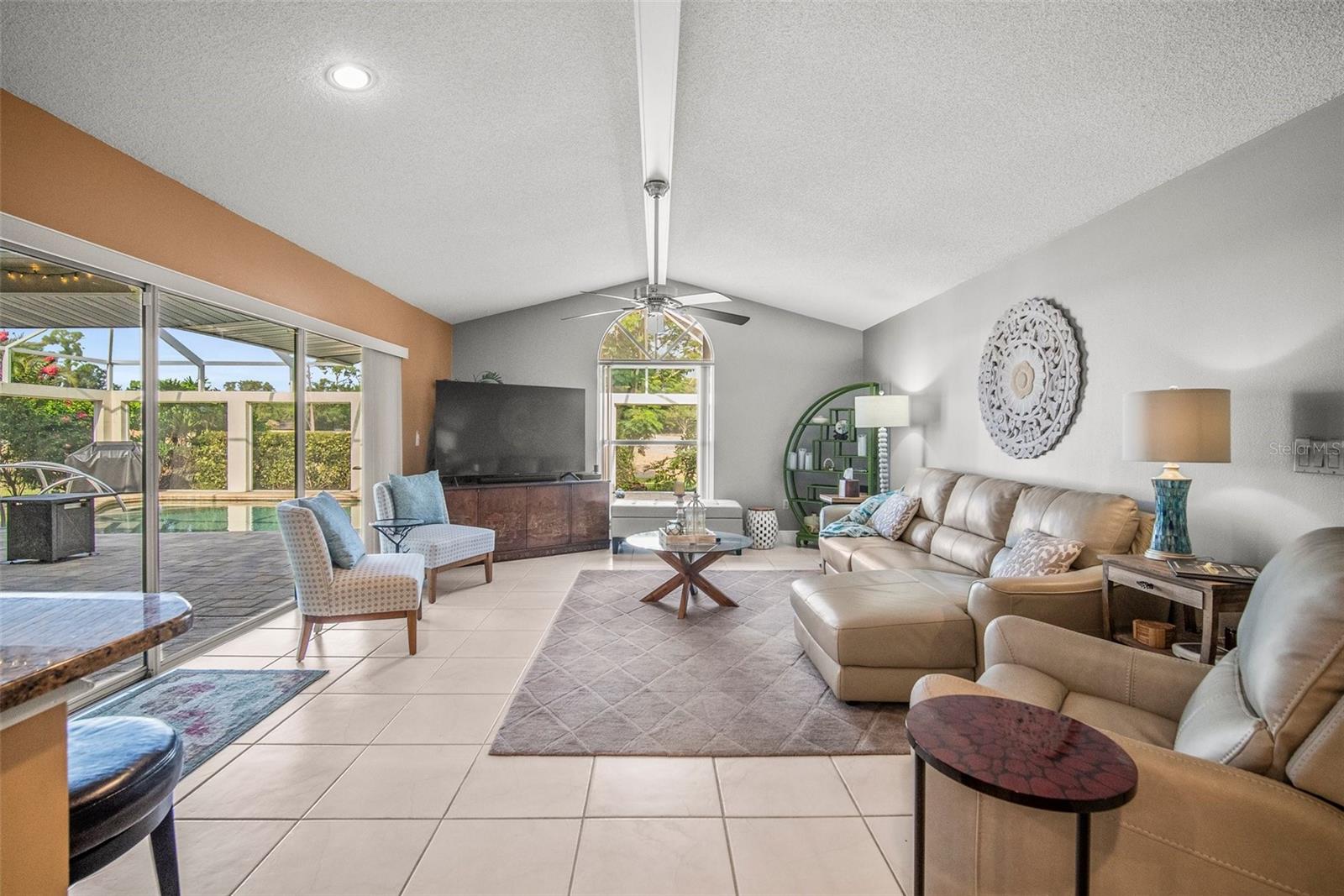 Image 11 of 37 For 7804 Broadmoor Pines Boulevard
