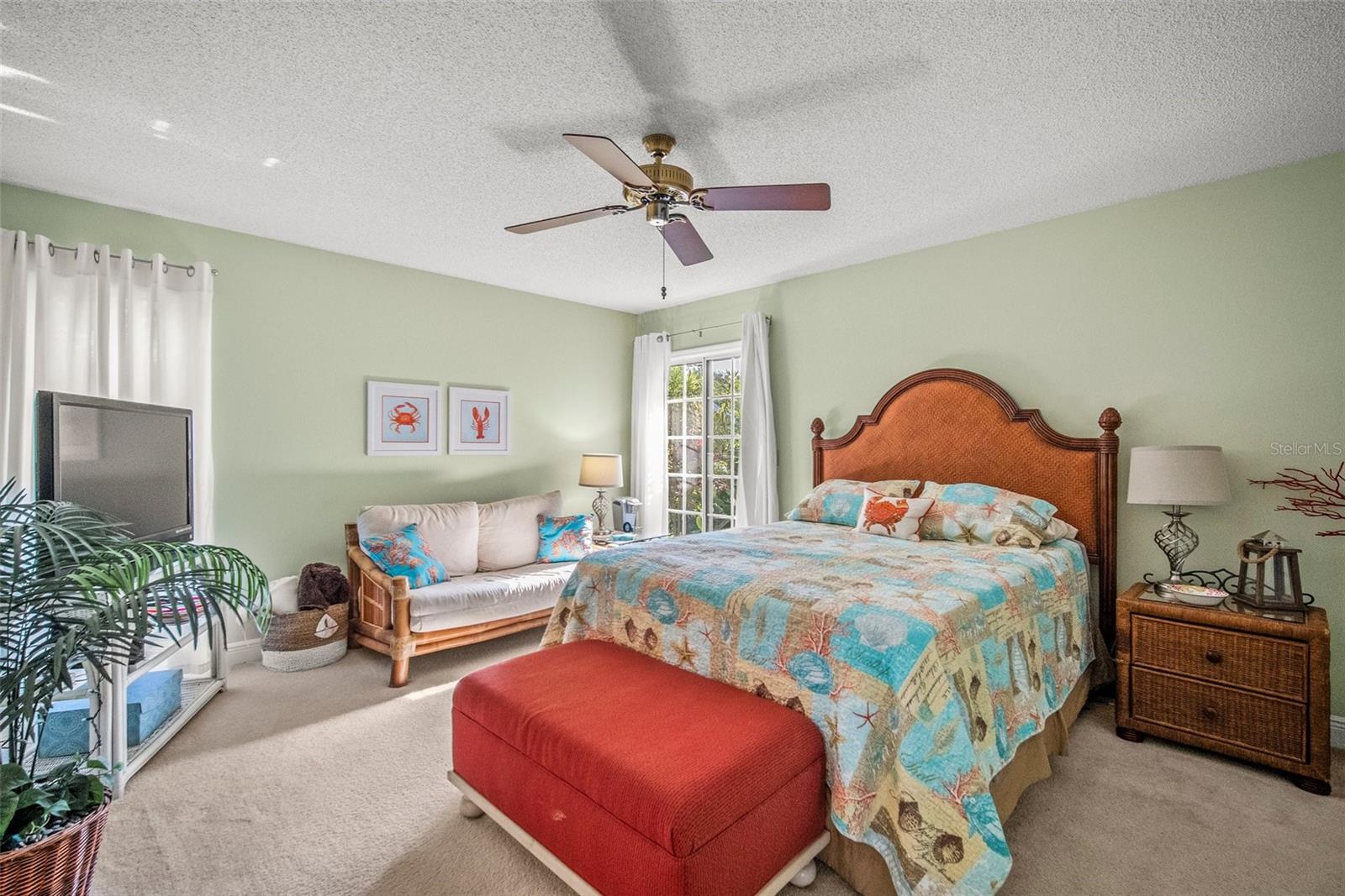 Image 16 of 37 For 7804 Broadmoor Pines Boulevard