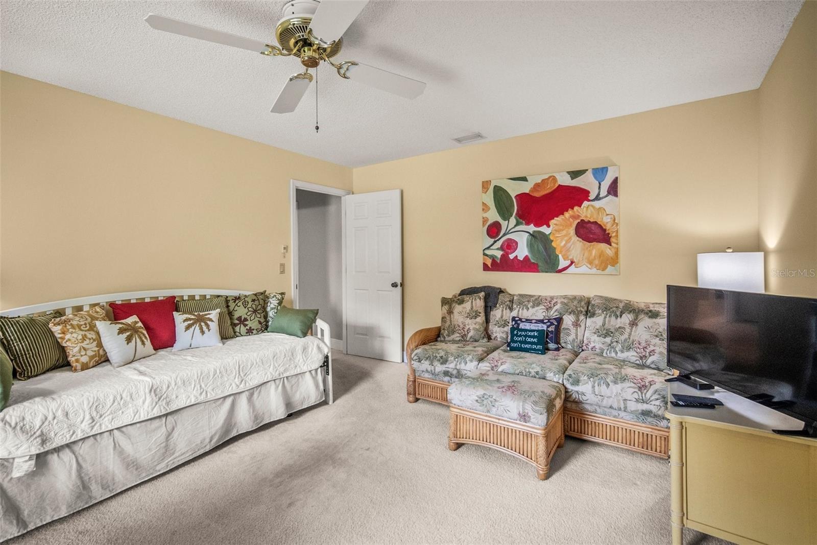 Image 19 of 37 For 7804 Broadmoor Pines Boulevard