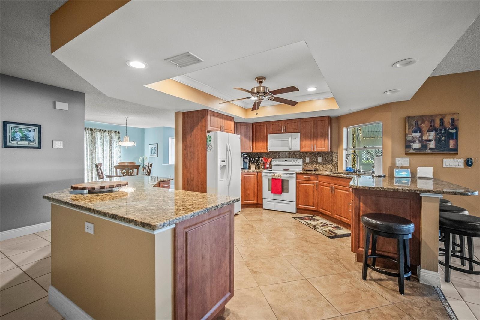 Image 6 of 37 For 7804 Broadmoor Pines Boulevard