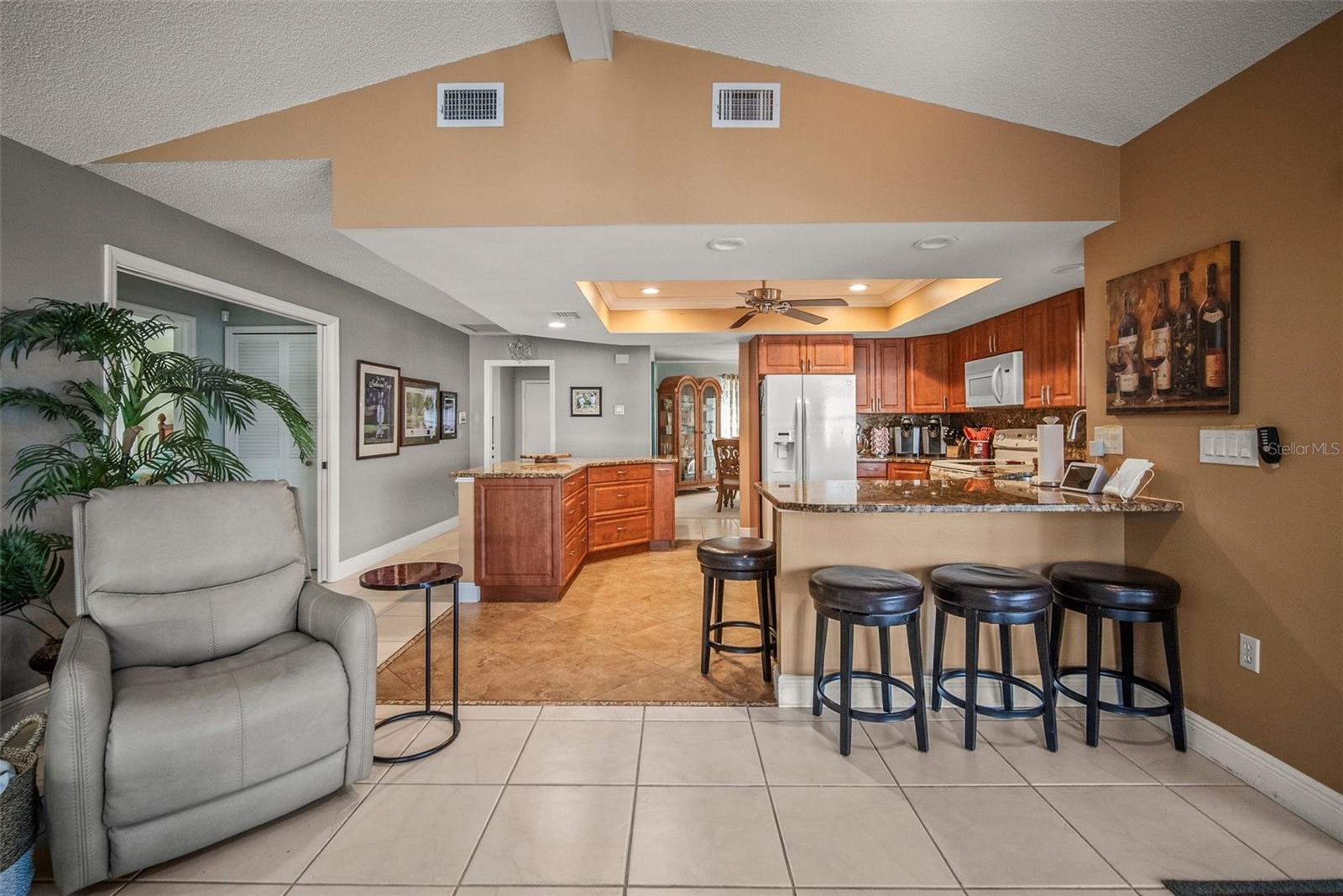 Image 8 of 37 For 7804 Broadmoor Pines Boulevard